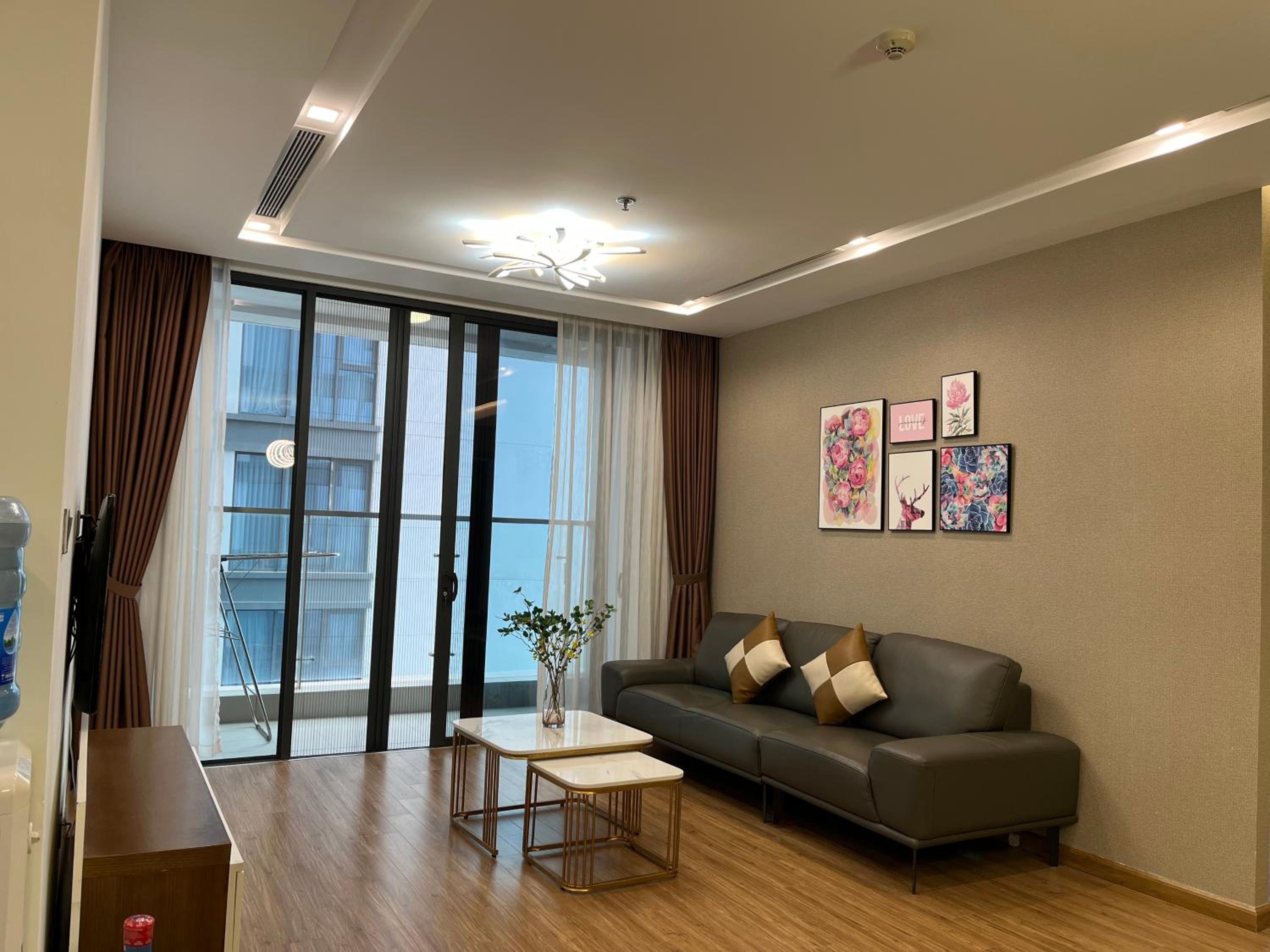 Vinhomes Metropolis Luxury Apt 3Br near Lotte