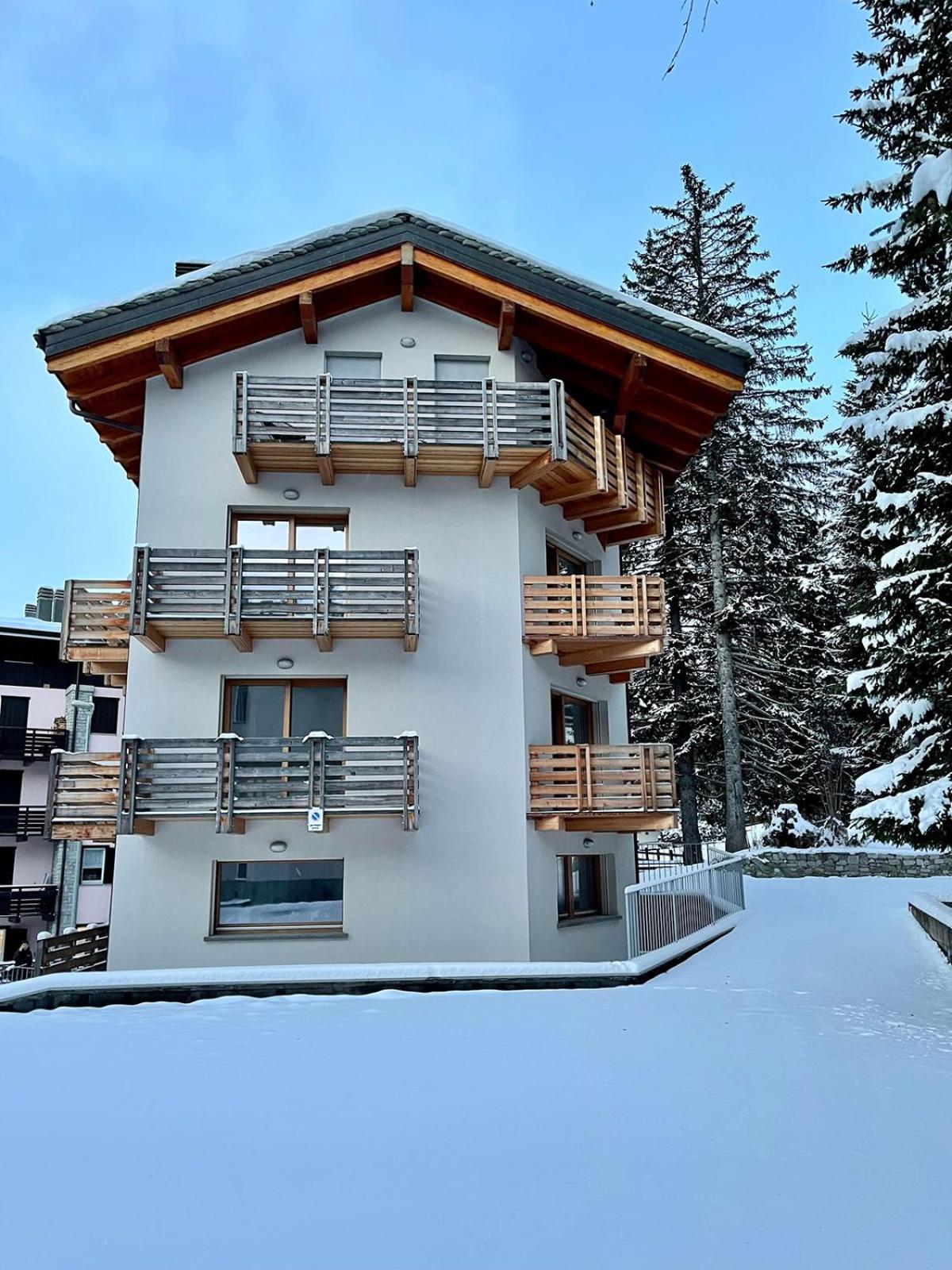 Il Ruscello Mountain Apartment photo 2