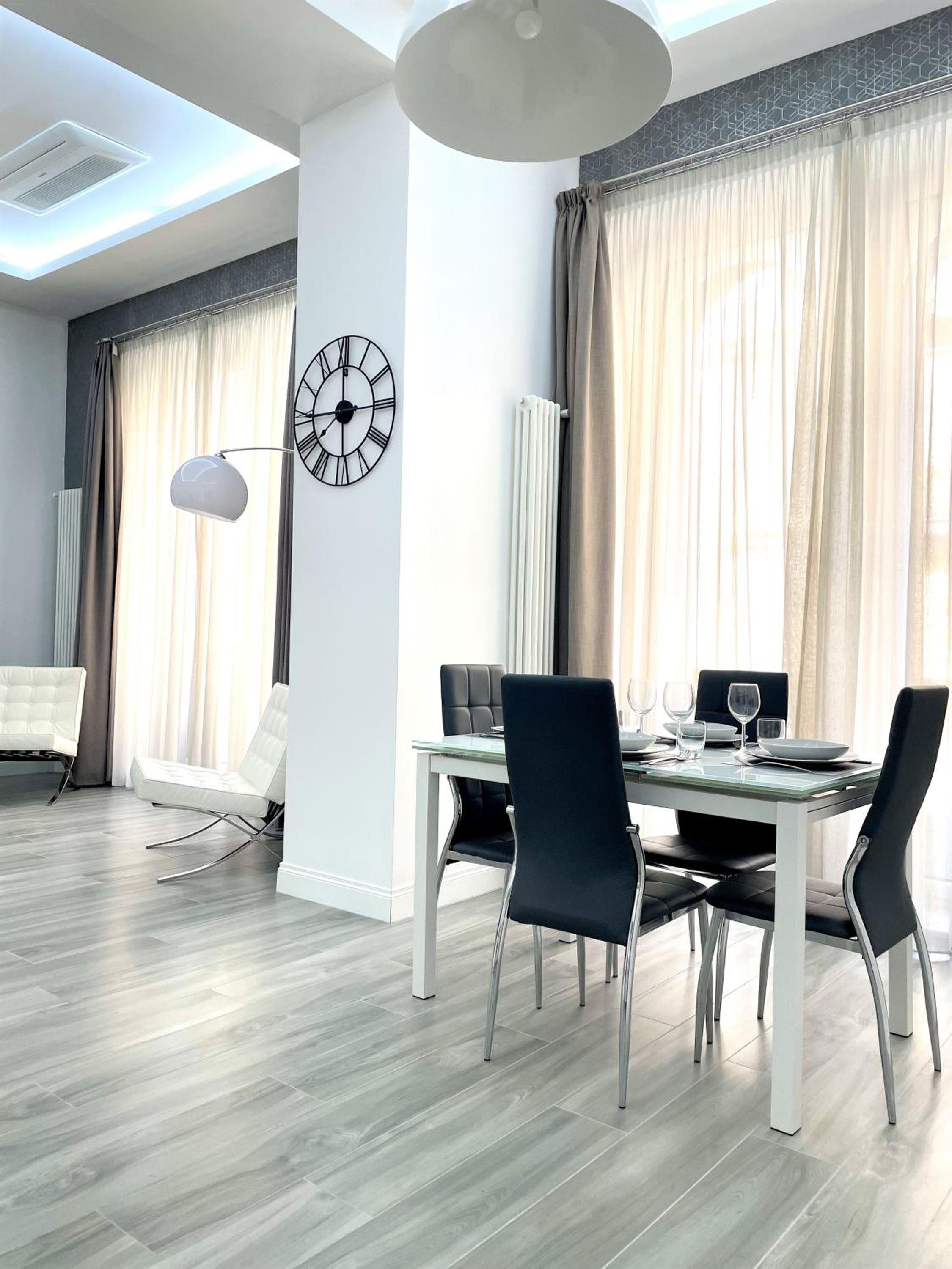 Duomo Platinum Apartments