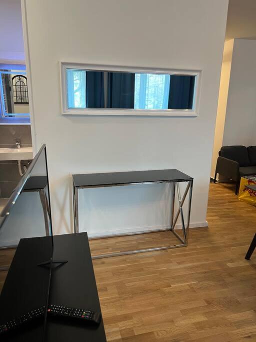BIG 7RMS City Central Loft, 1ALocation