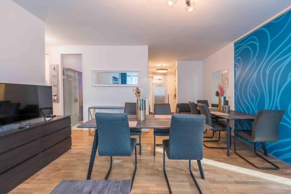 BIG 7RMS City Central Loft, 1ALocation
