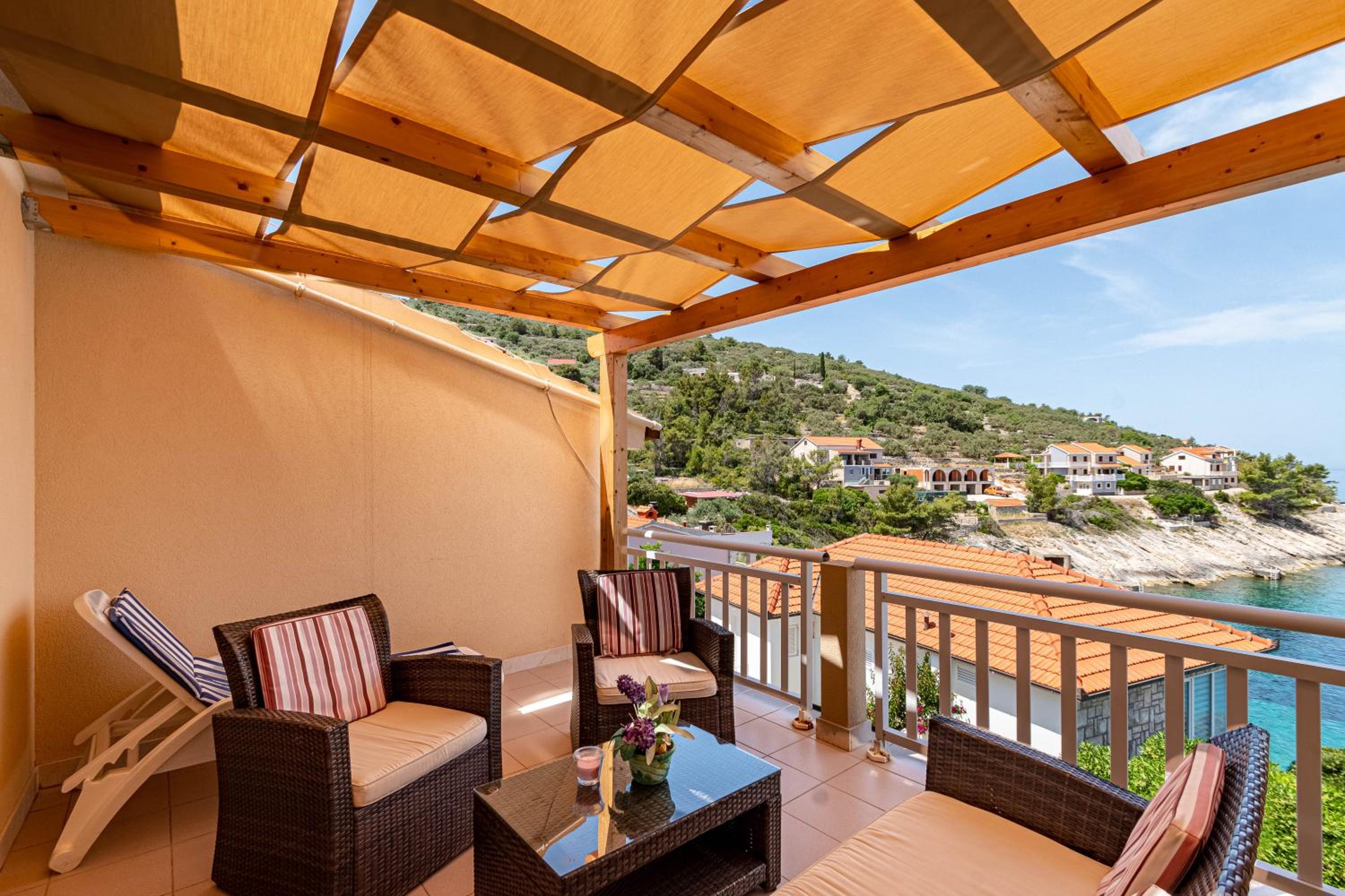 Apartmani Zalaz sunca view 2