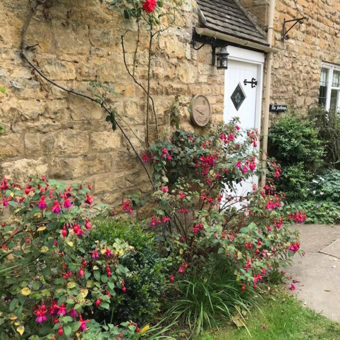 The Farthings Cotswolds Holiday Cottage
