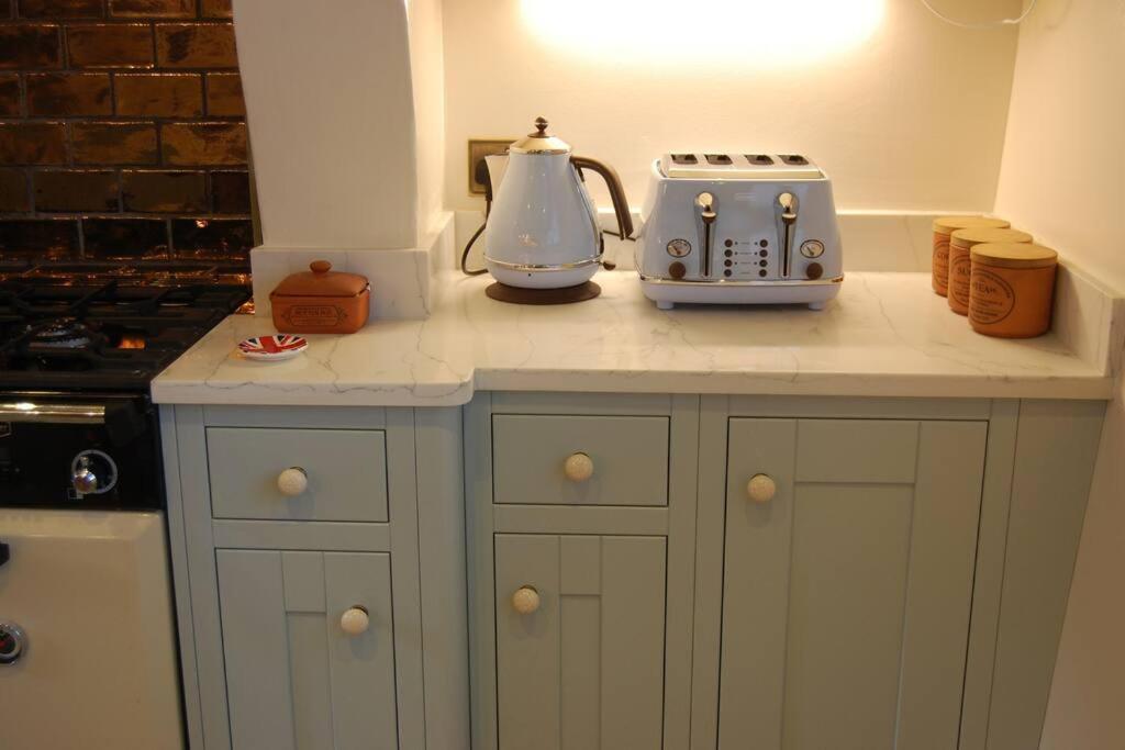 The Farthings Cotswolds Holiday Cottage