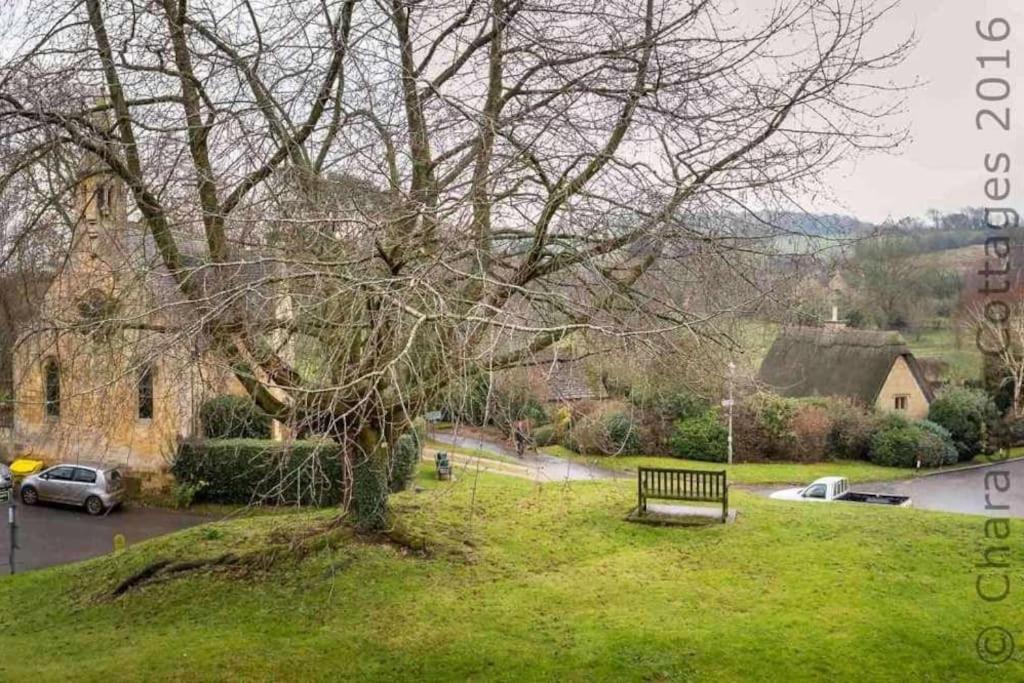 The Farthings Cotswolds Holiday Cottage
