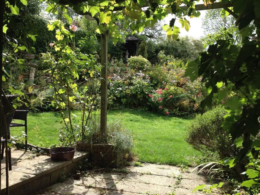 The Farthings Cotswolds Holiday Cottage