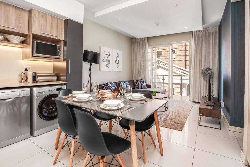 Urban Oasis Apartments at Tyrwhitt