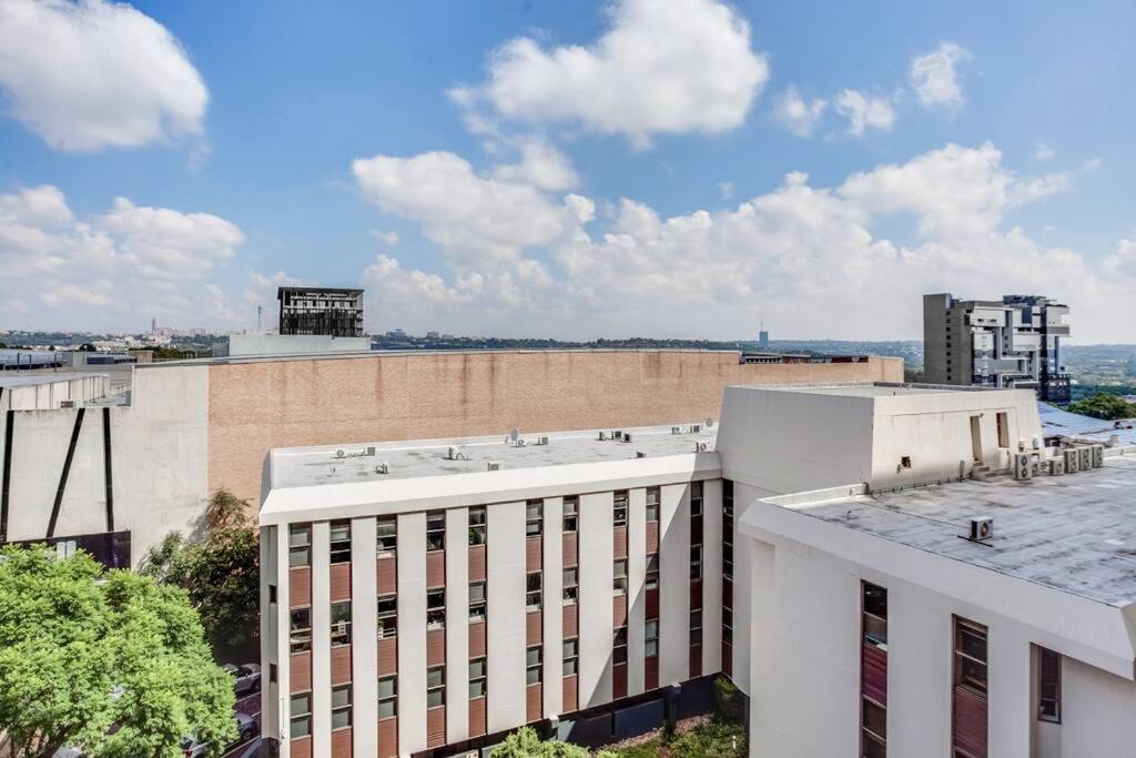 Urban Oasis Apartments at Tyrwhitt