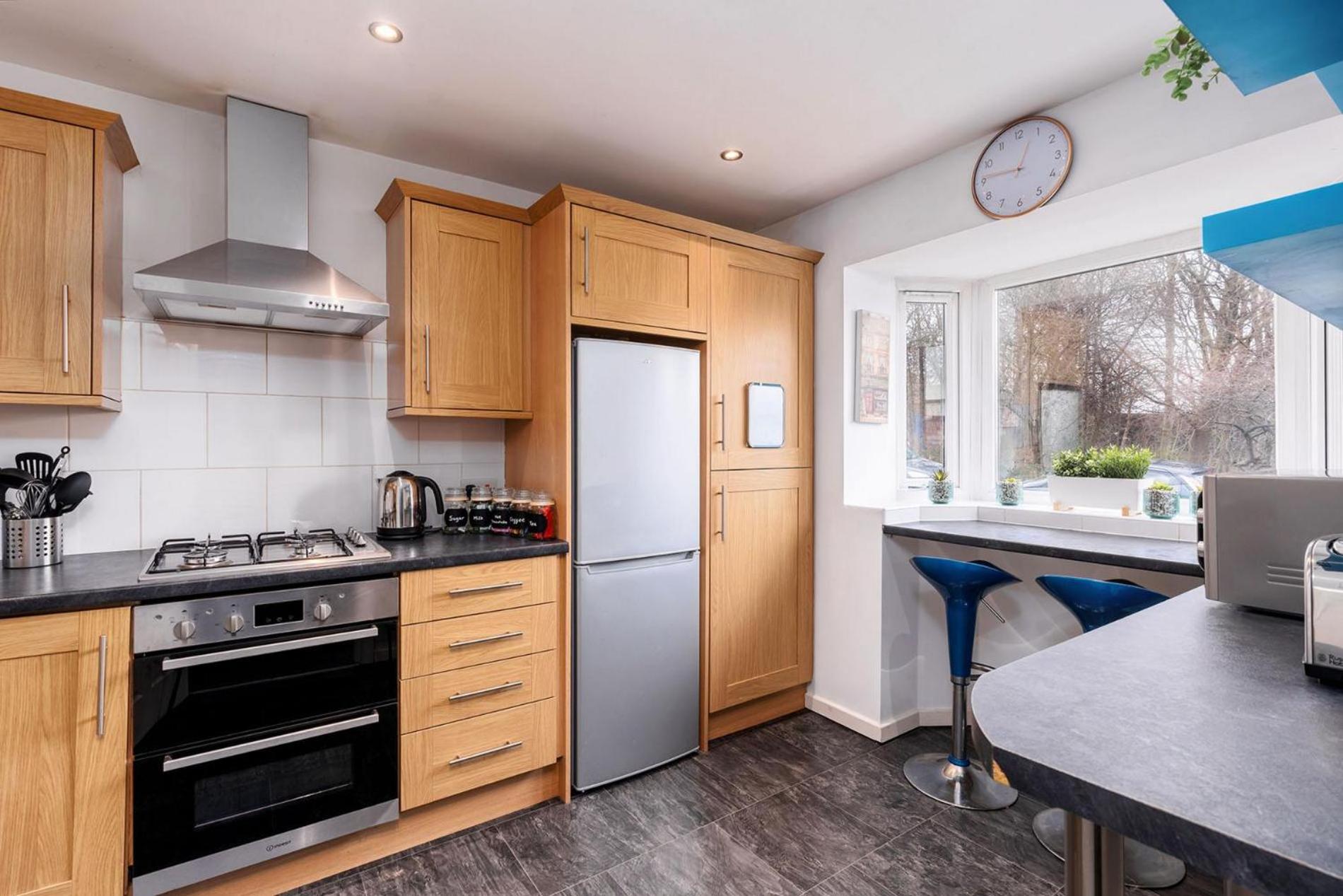 Stunning 3 Bedroom Home Hillsborough Sheffield view 2