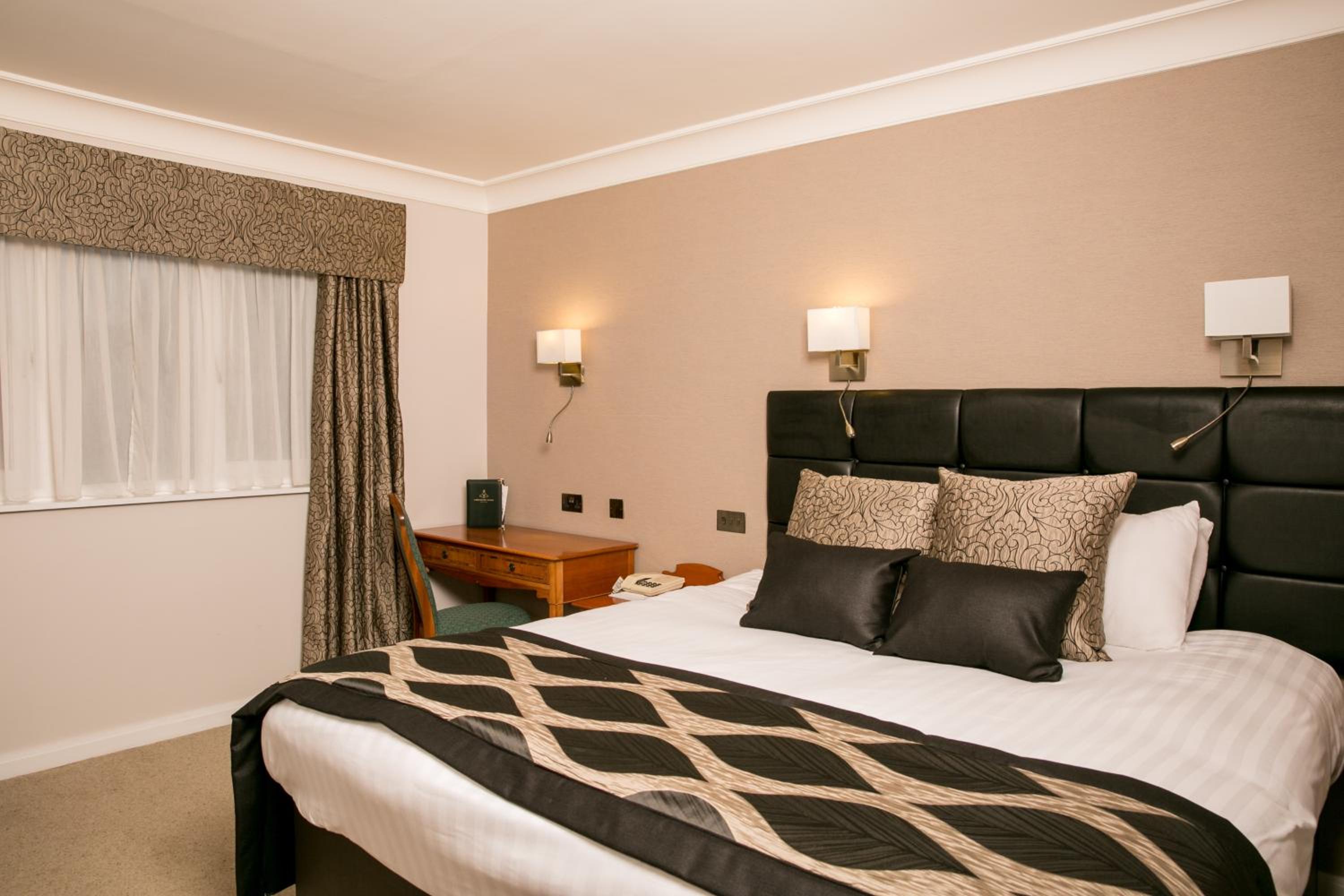 Lancaster Vacations - Lancaster House Hotel - Property Image 5