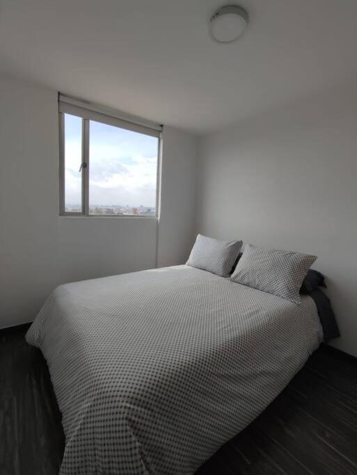 Apartamento Embajada Americana Centro