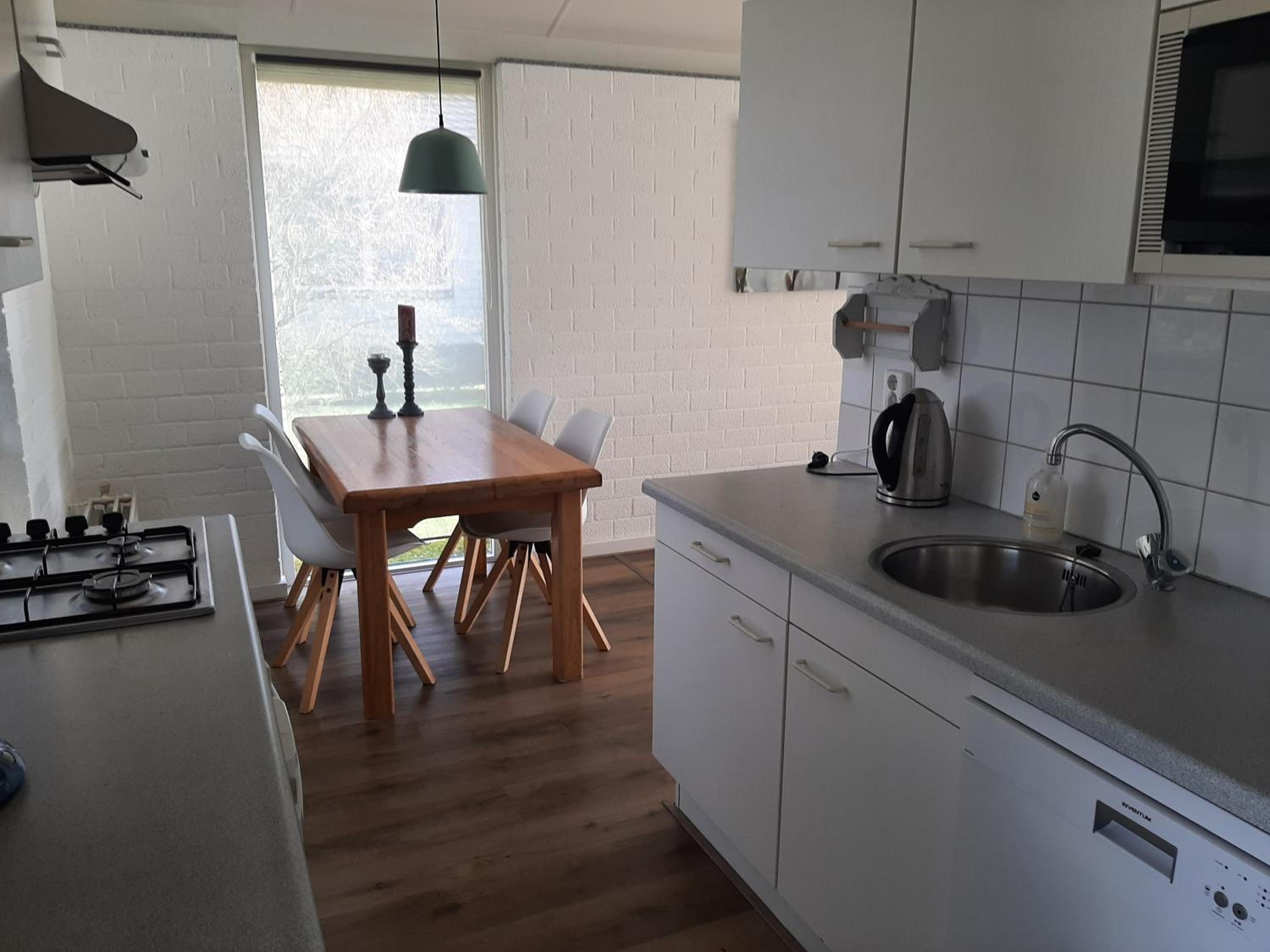 Bungalow Petten aan Zee view 3