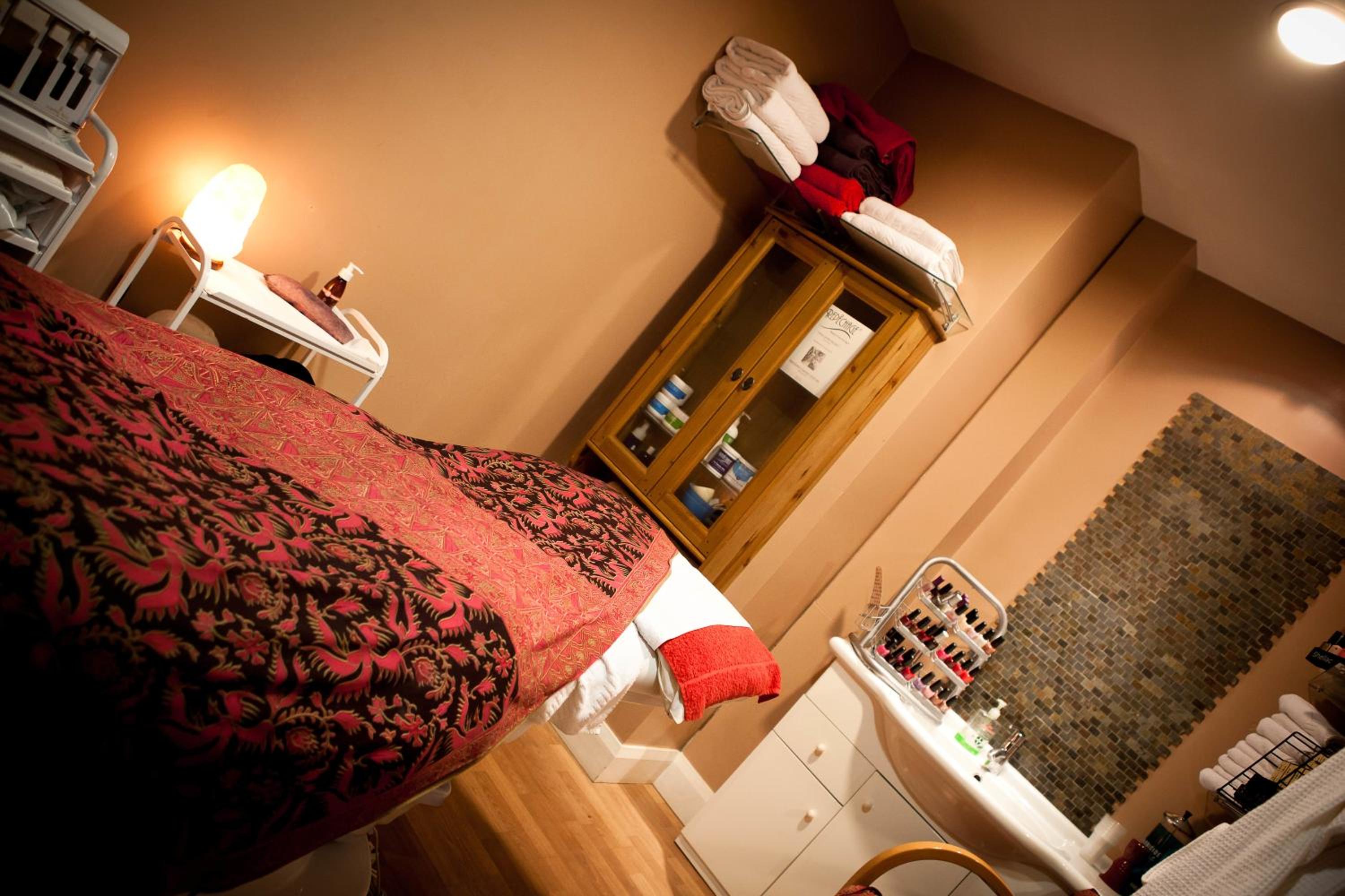 Lancaster Vacations - Lancaster House Hotel - Property Image 6