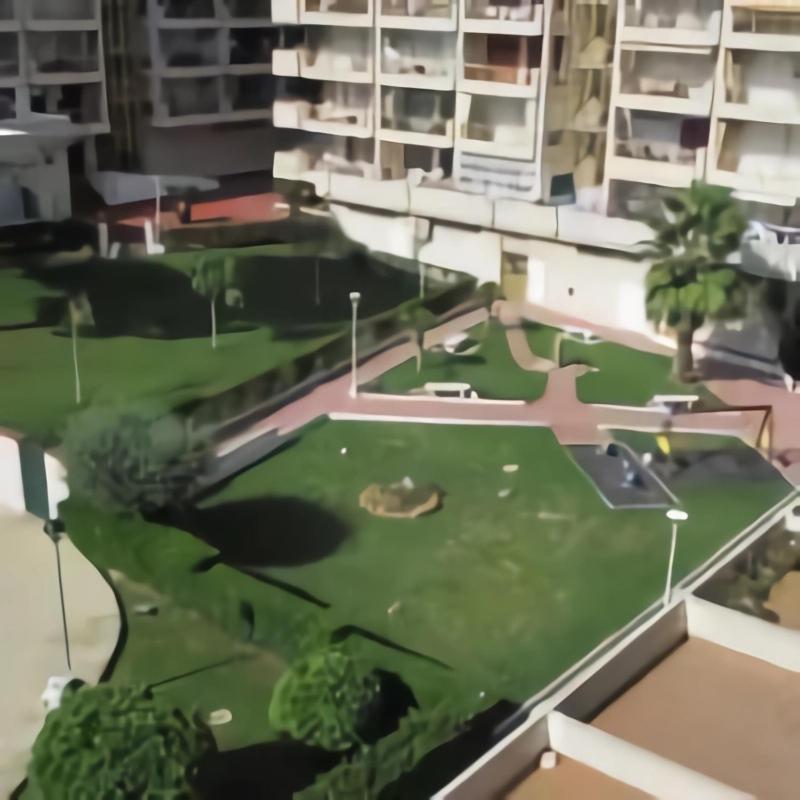 Luminoso apartamento en SALOU con TERRAZA y PARQUE INFANTIL IDEAL FAMILIAS