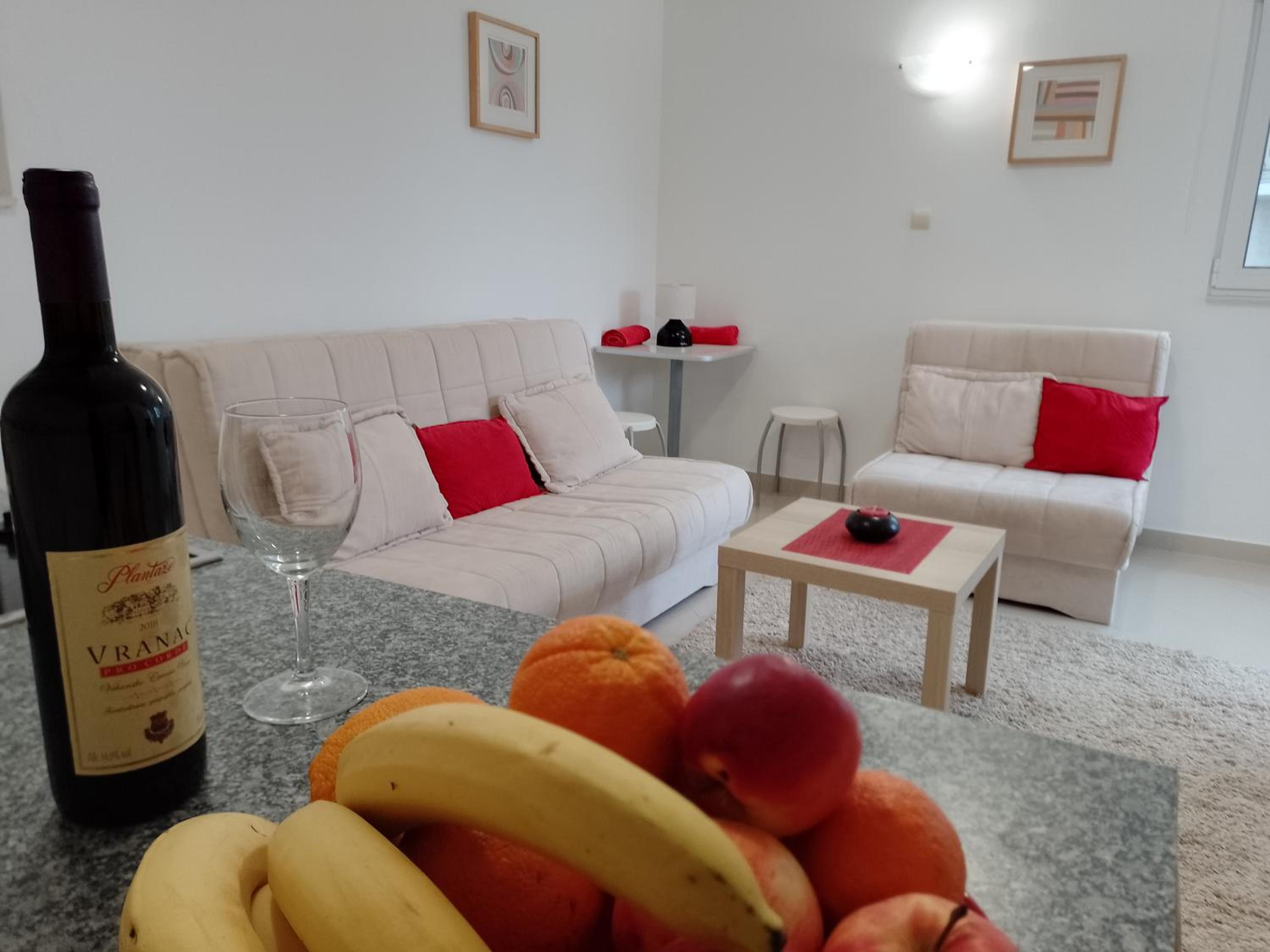 Hotel Splendid studio apartment - Image 1