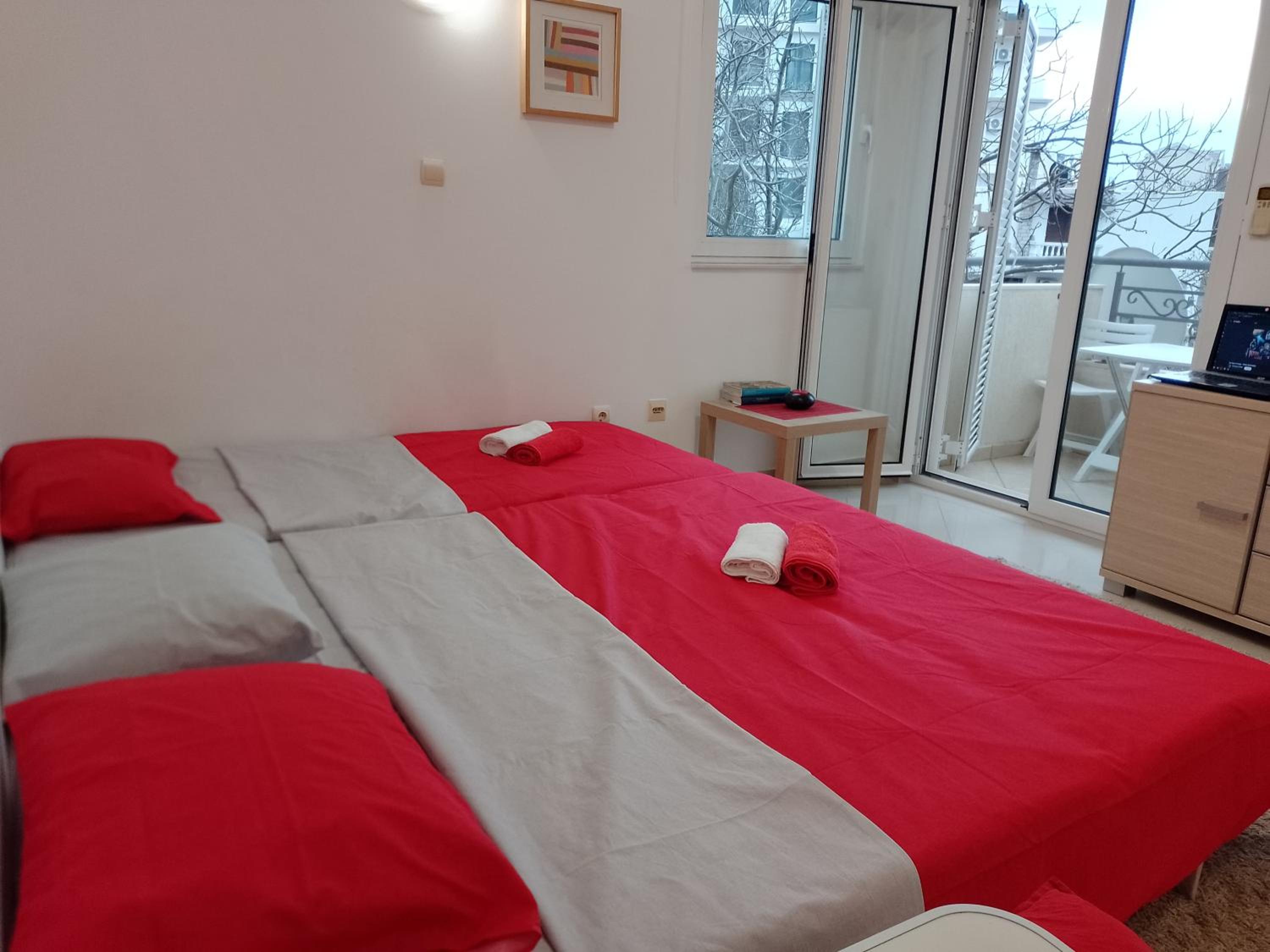 Splendid studio apartment view 5
