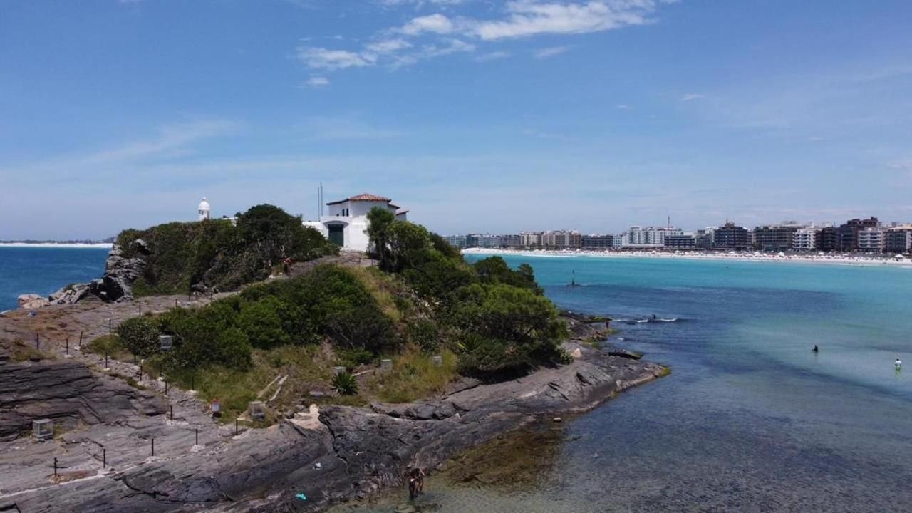 Cabo Frio Nice 2 bedroom Renovated for 8 people