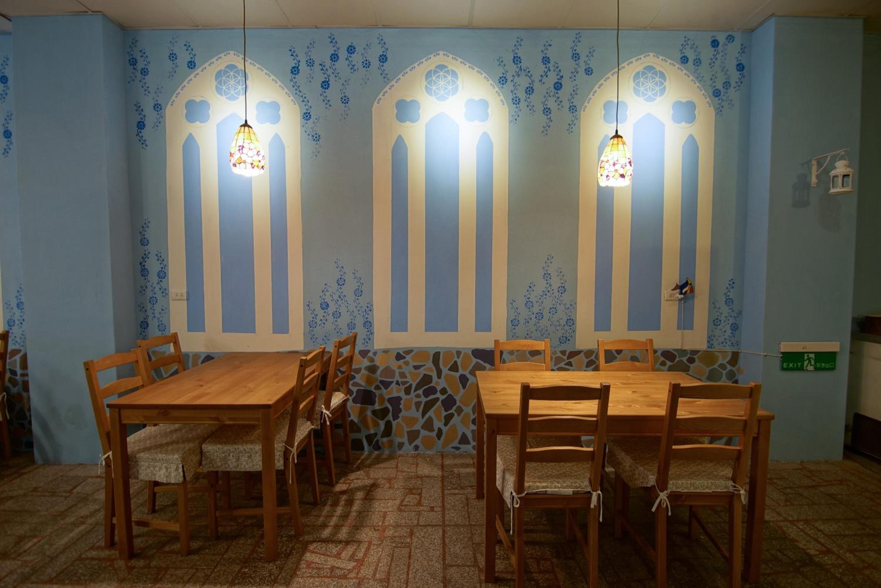 Fish Hostel