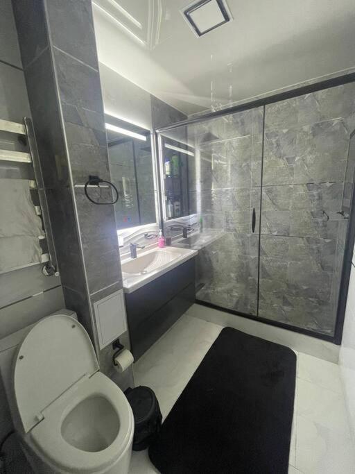 Light apartment