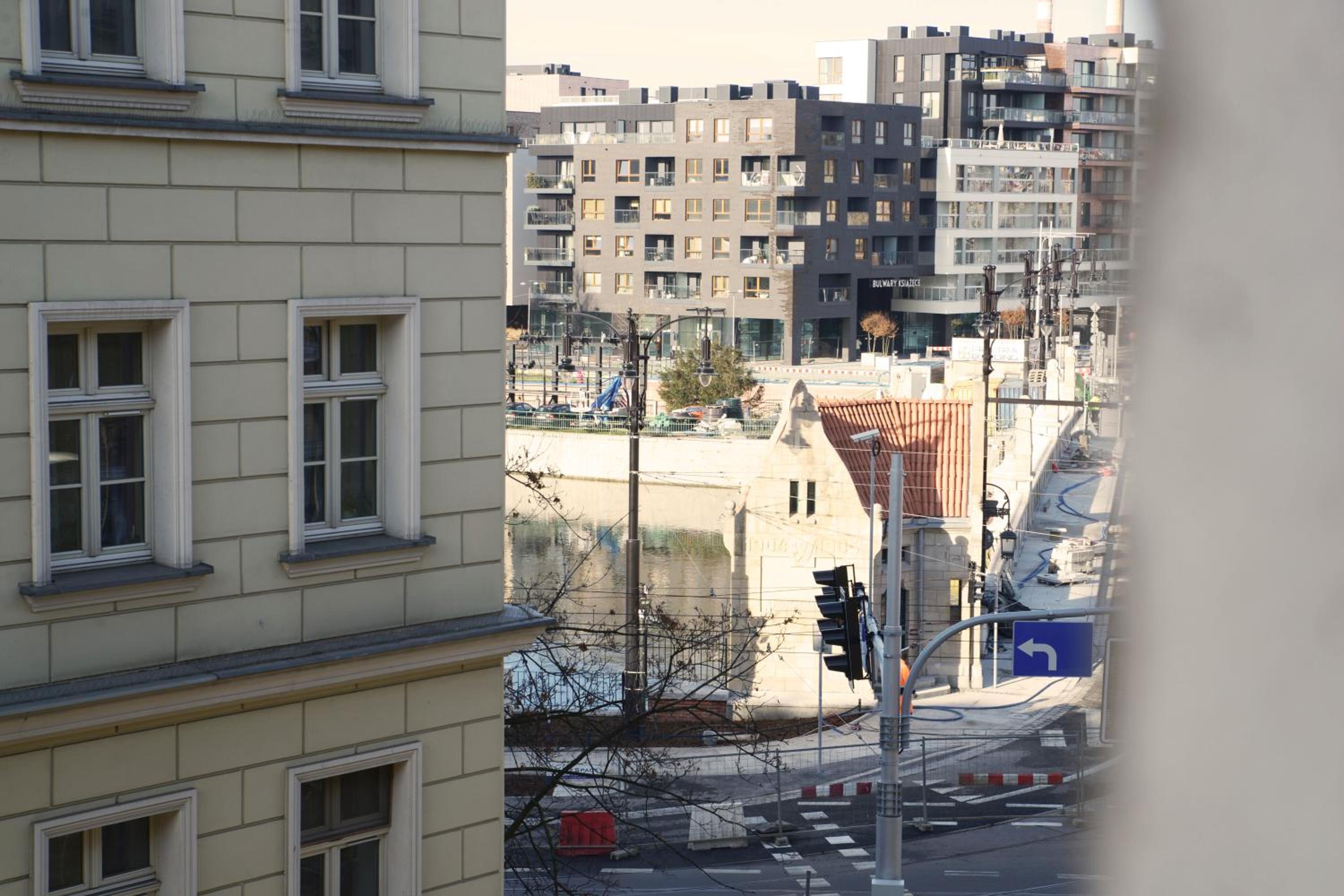 By the River and City Center - comfortable rooms