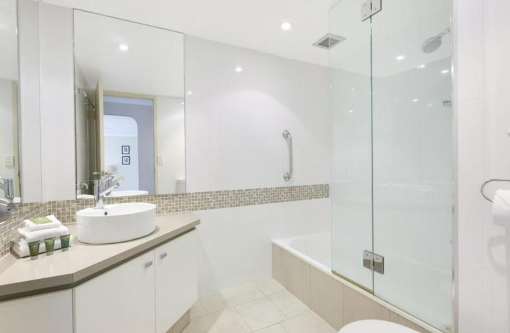 Cashelmara Burleigh - Hosted by Burleigh Letting