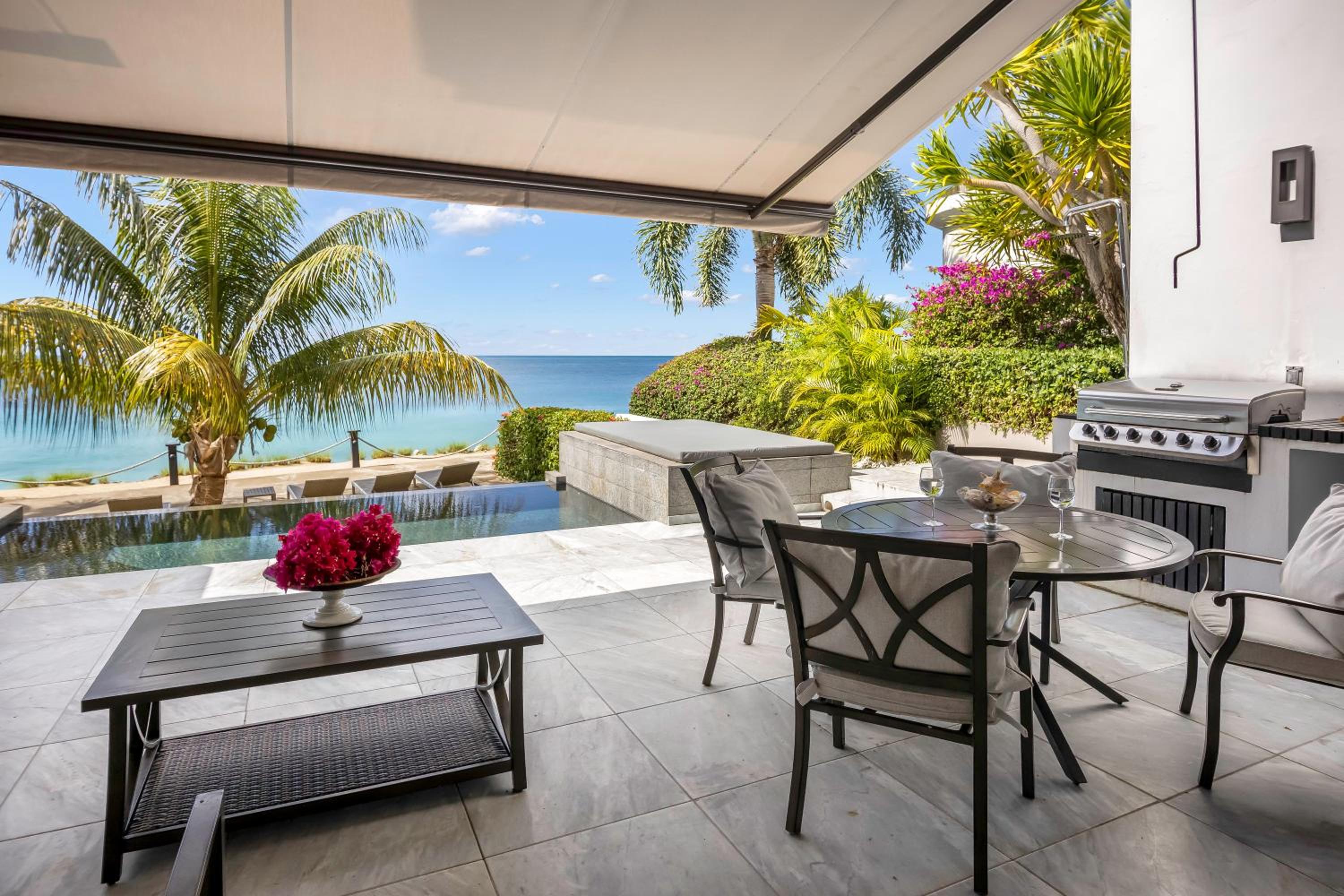 Tamarind Hills Resort & Villas