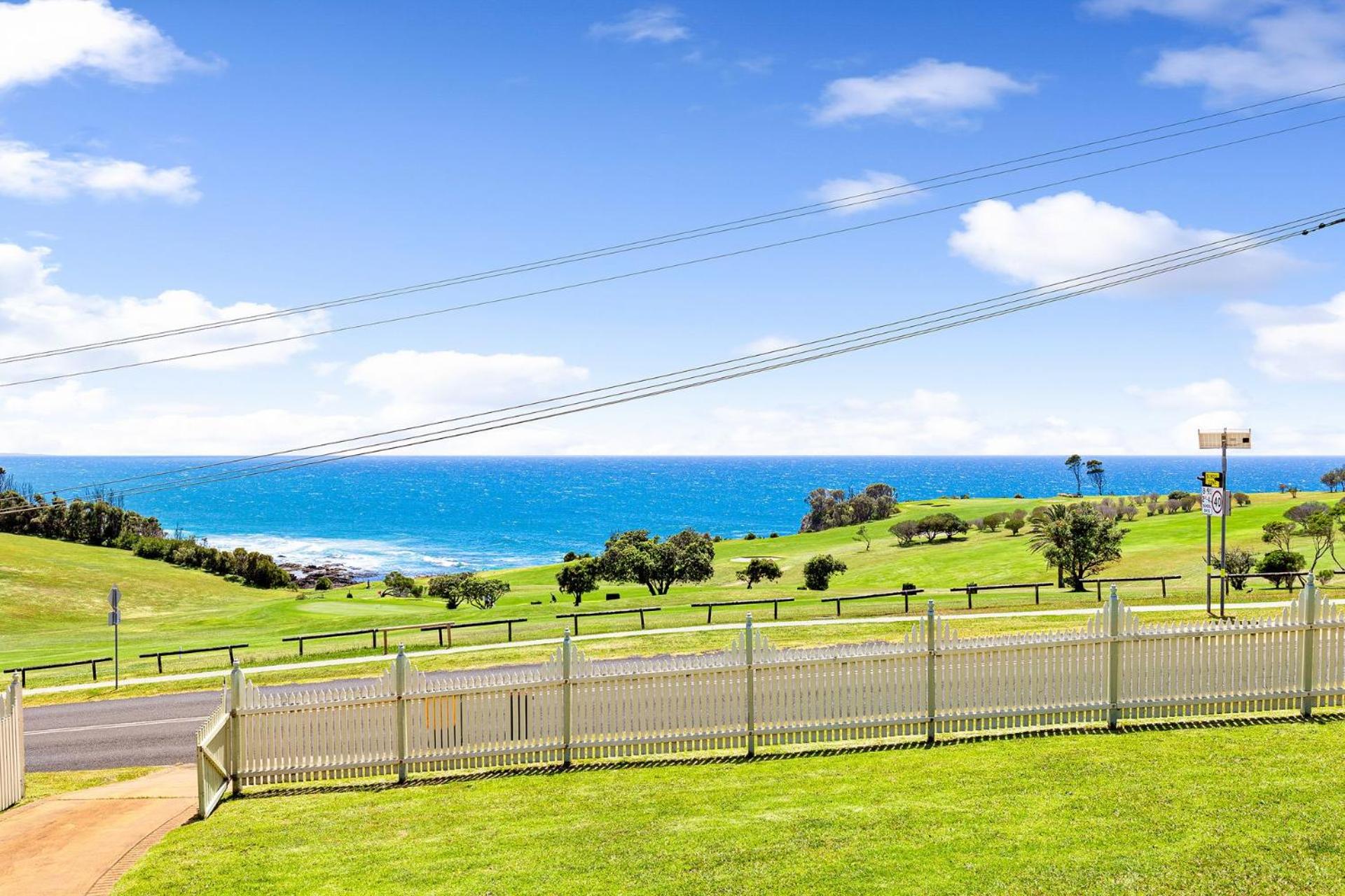 12 Bluewater Drive Narooma