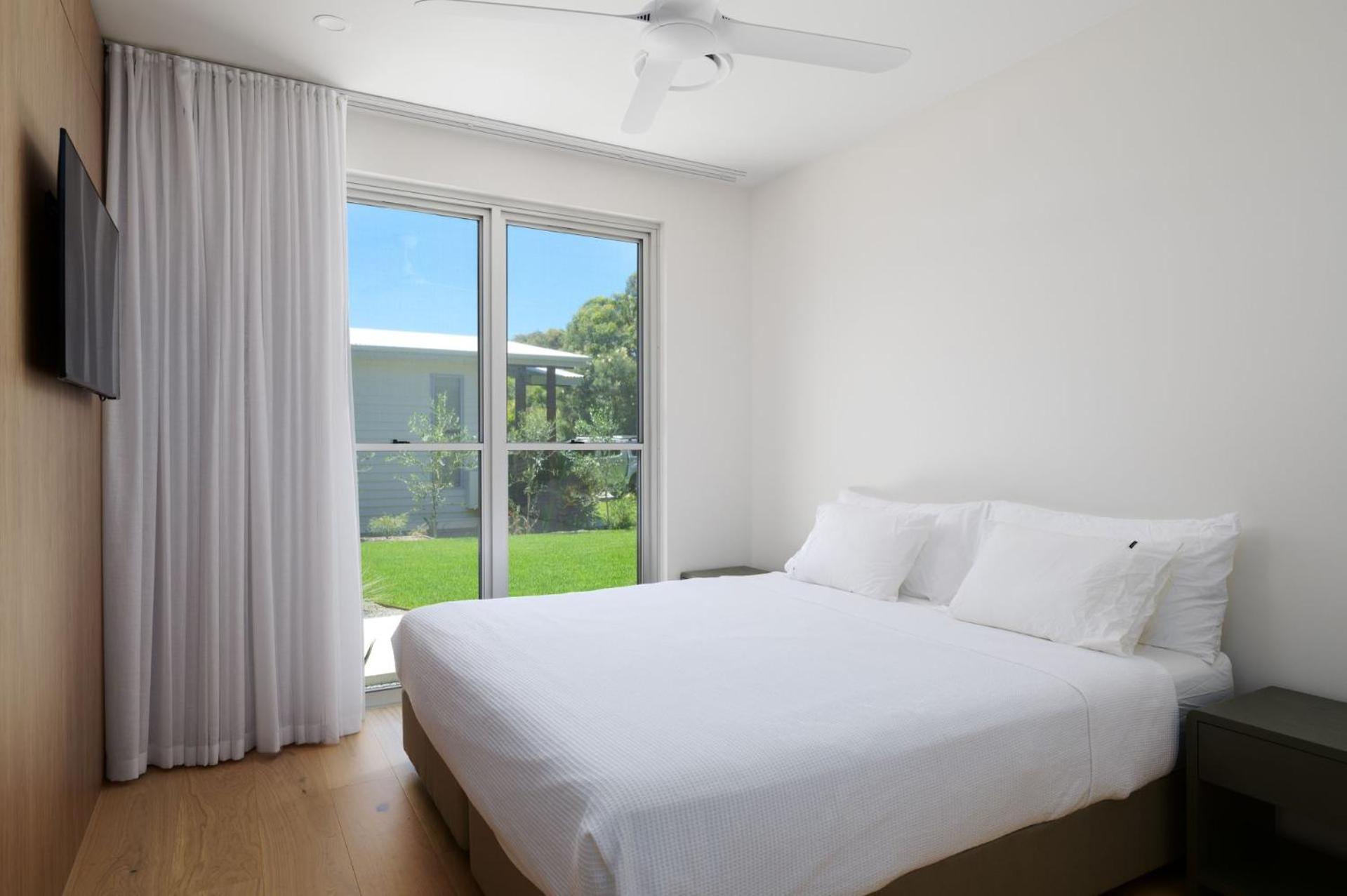 13 Naiad Court