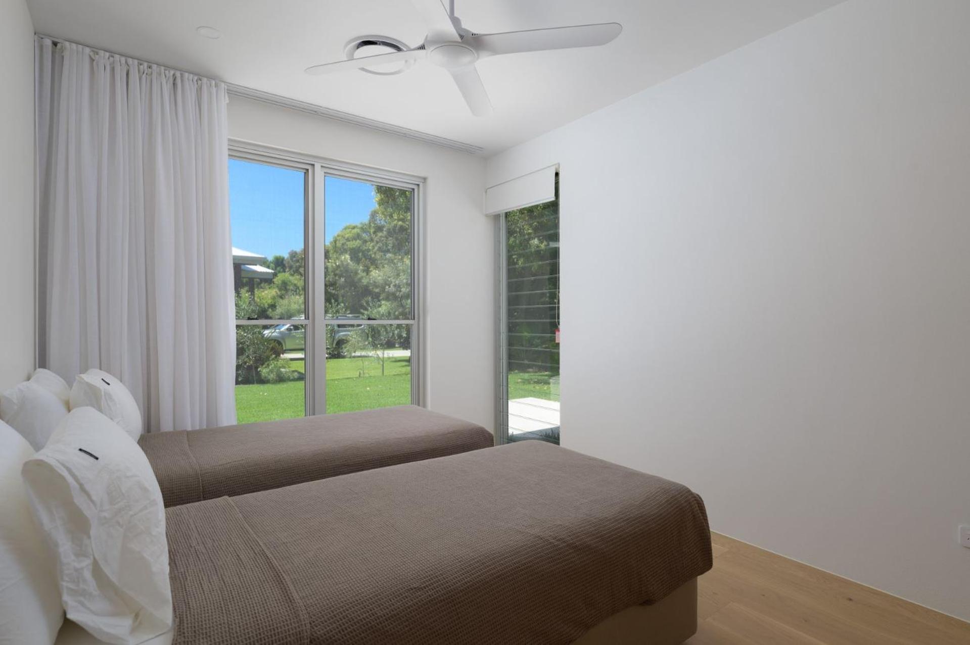 13 Naiad Court