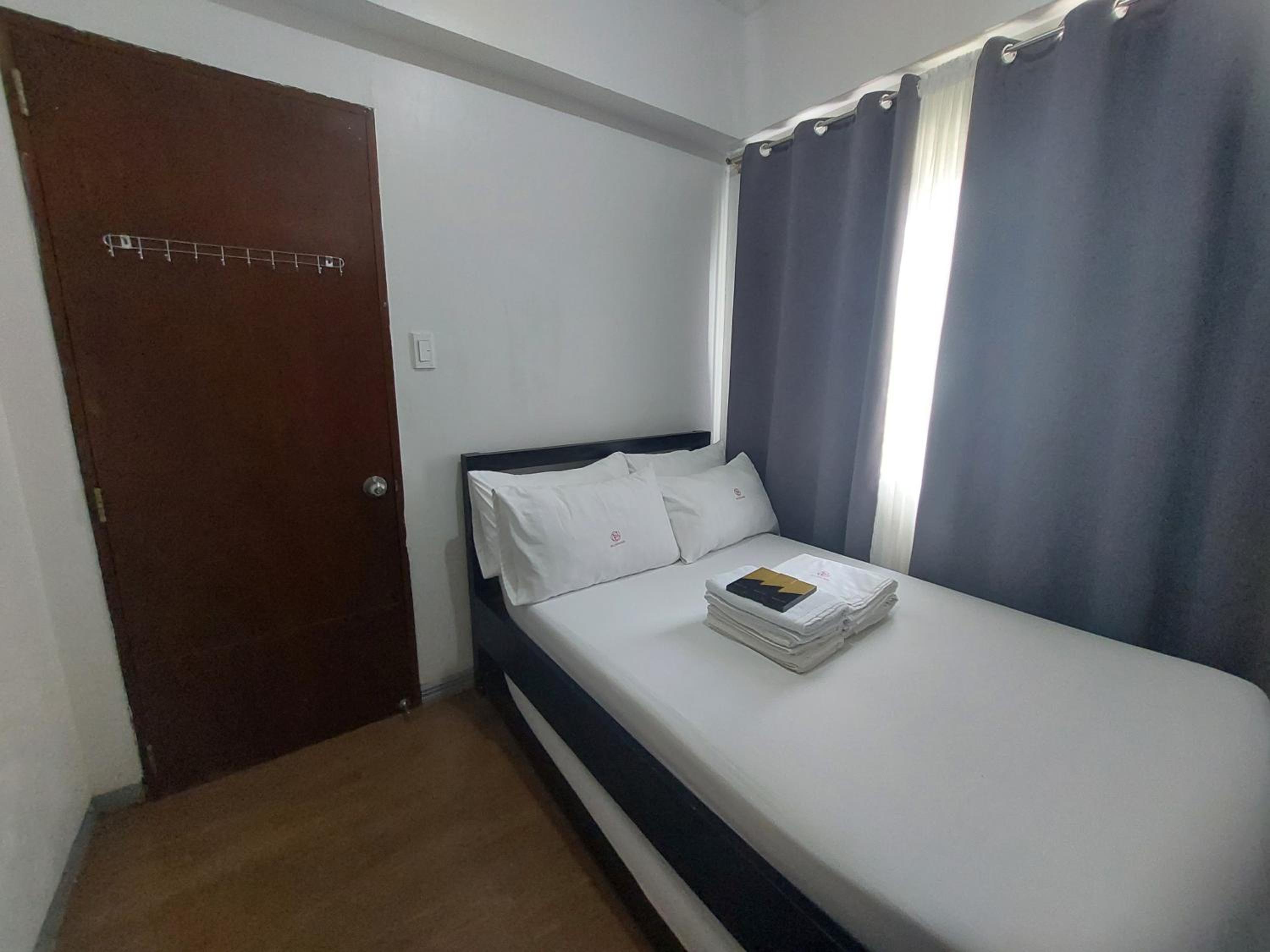 Calix Condotels - 2bedroom Unit with Balcony view 5