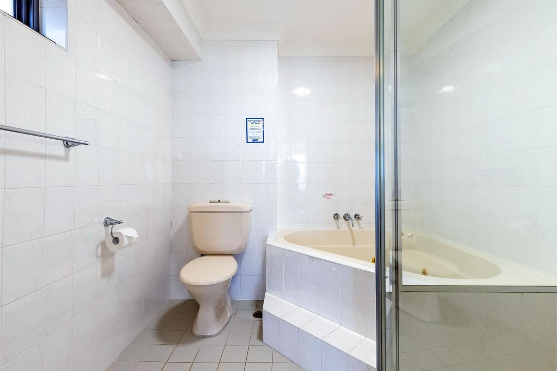 Florentine 14 - 11 Columbia Close Aircon Wifi unsurpassed water views