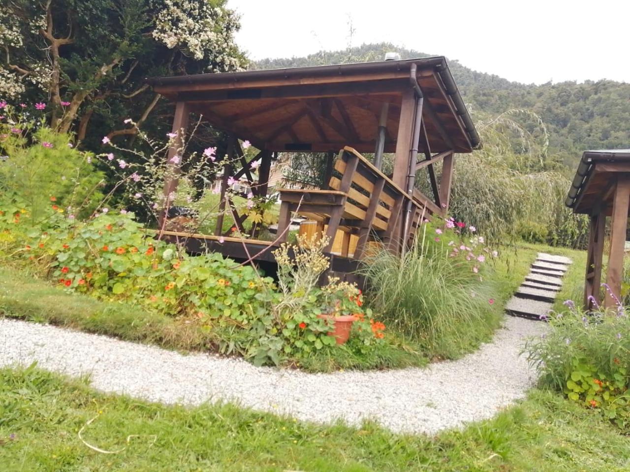 Refugio y tinajas Vientos del lago