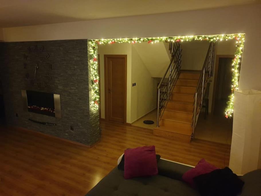 Mezonetovy Apartmán v centre Novej Dubnice