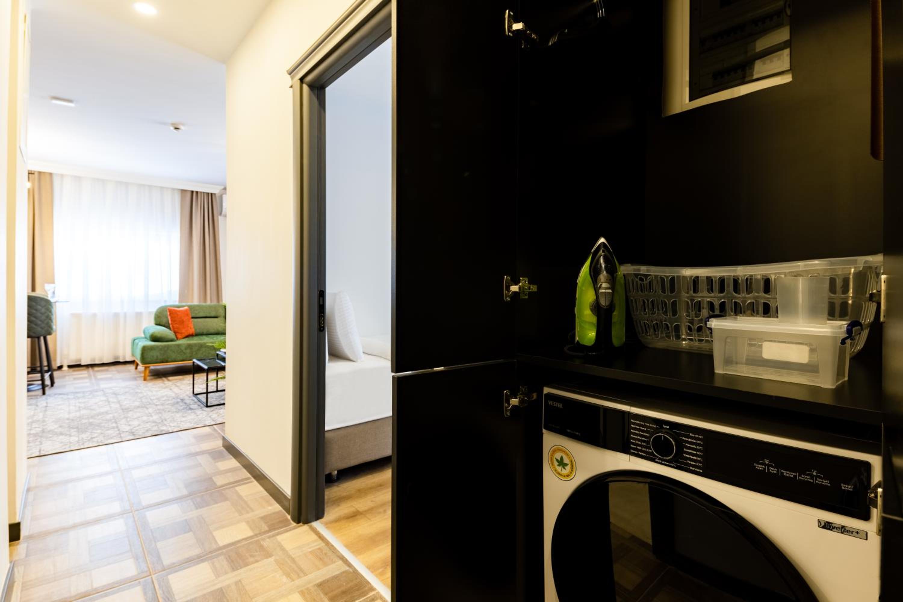 BayMari Suites Şehir Hayatı - Image 33