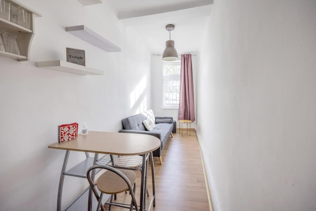 Cosy central apartment at river view 2