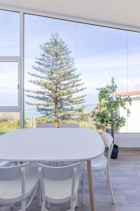 Coastal Vista: retreat in nature