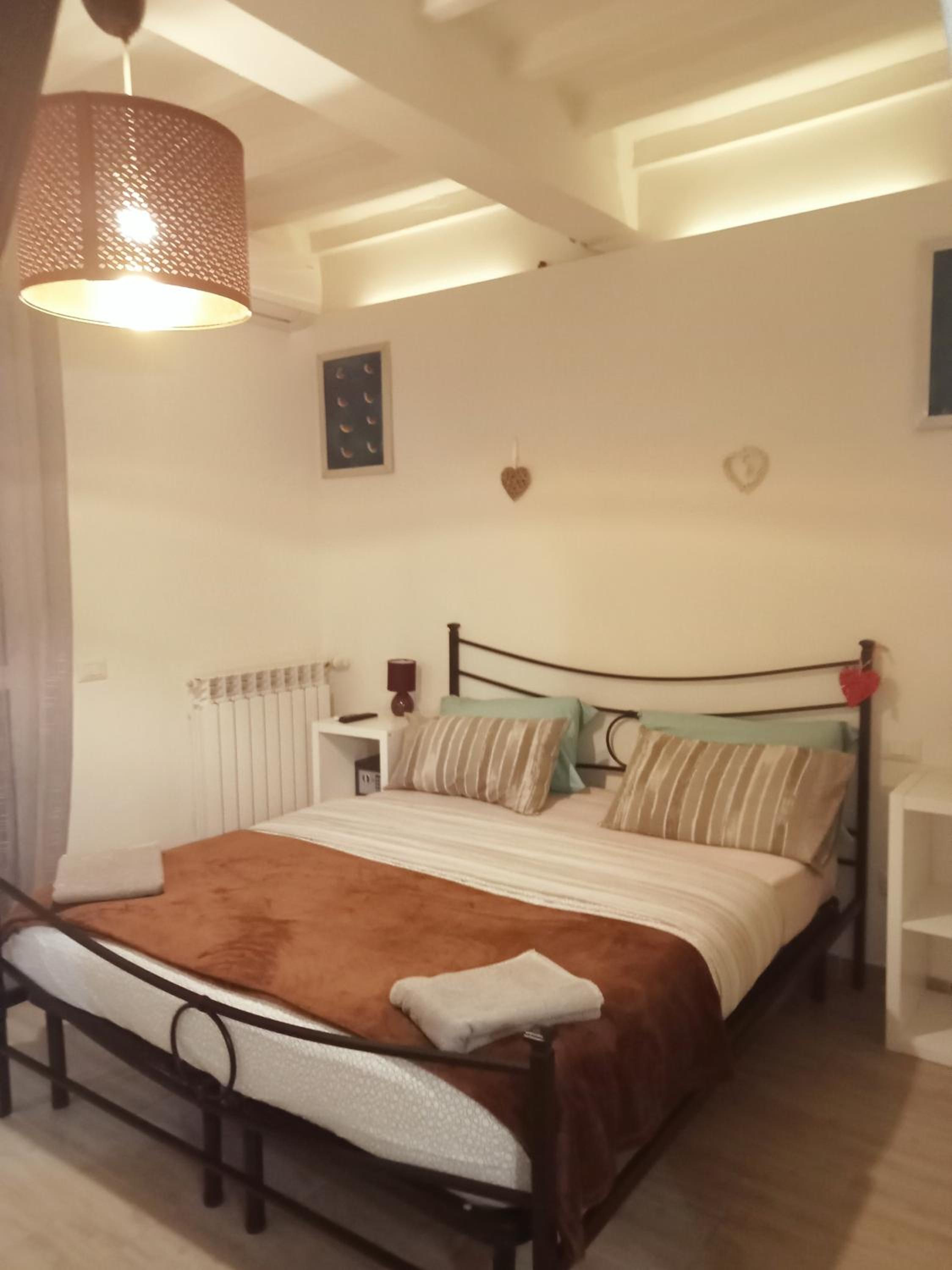 B & B Eliana