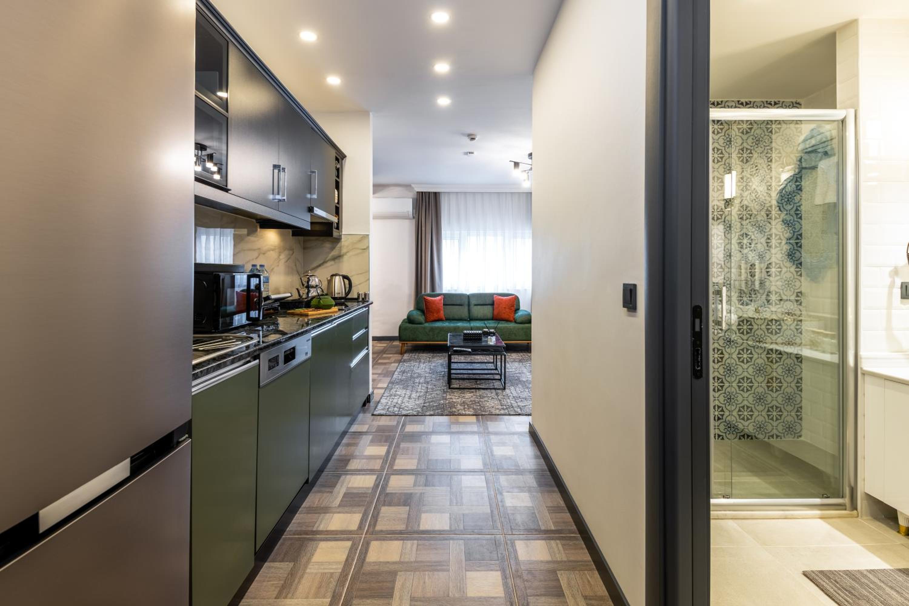 BayMari Suites Şehir Hayatı - Image 57