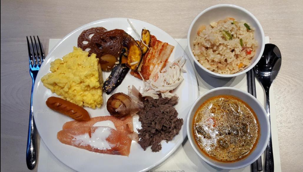 breakfast buffet