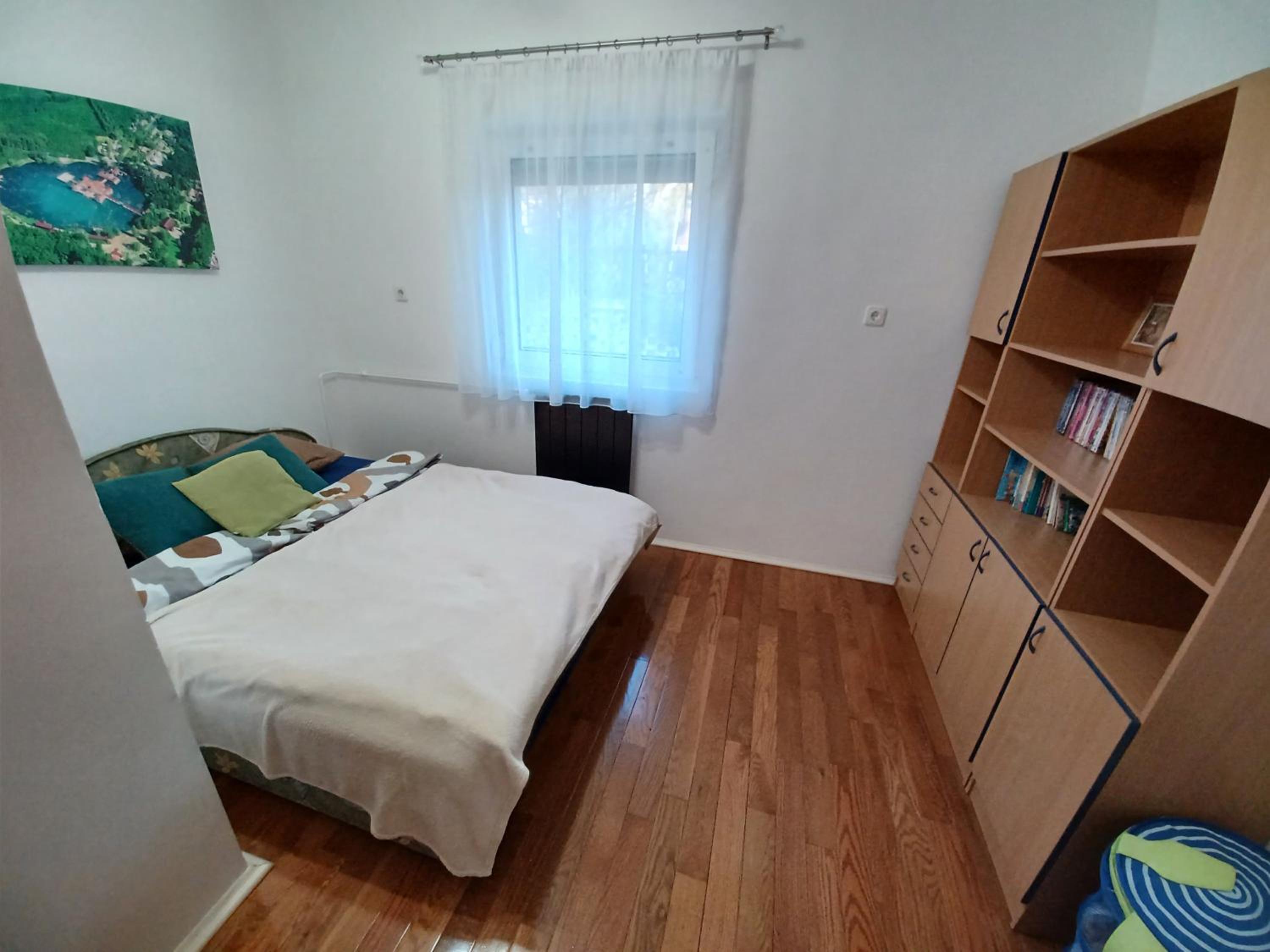 Photo 42