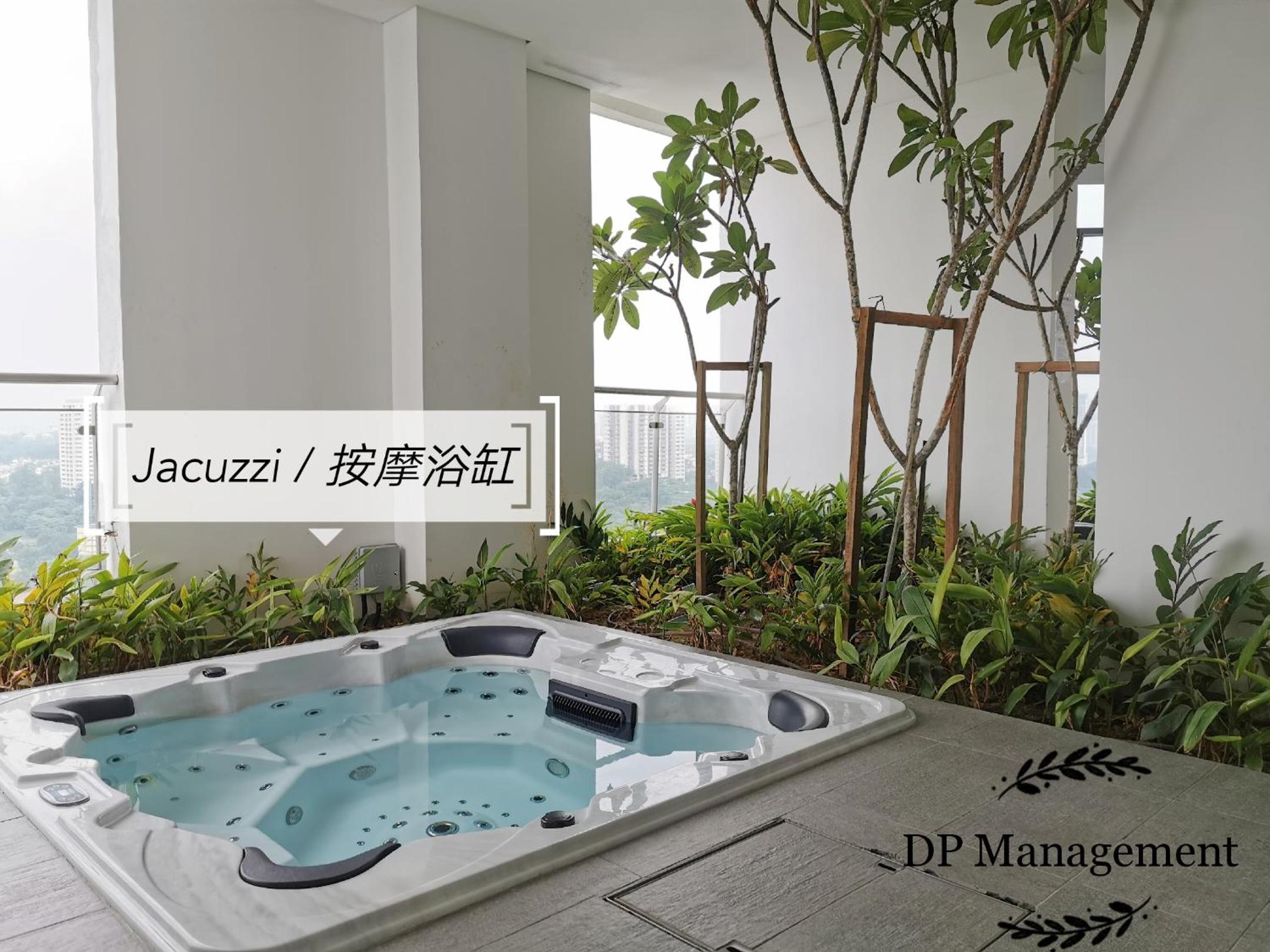 Mid Valley - Vivo Residence Center Of KL 6-8Pax