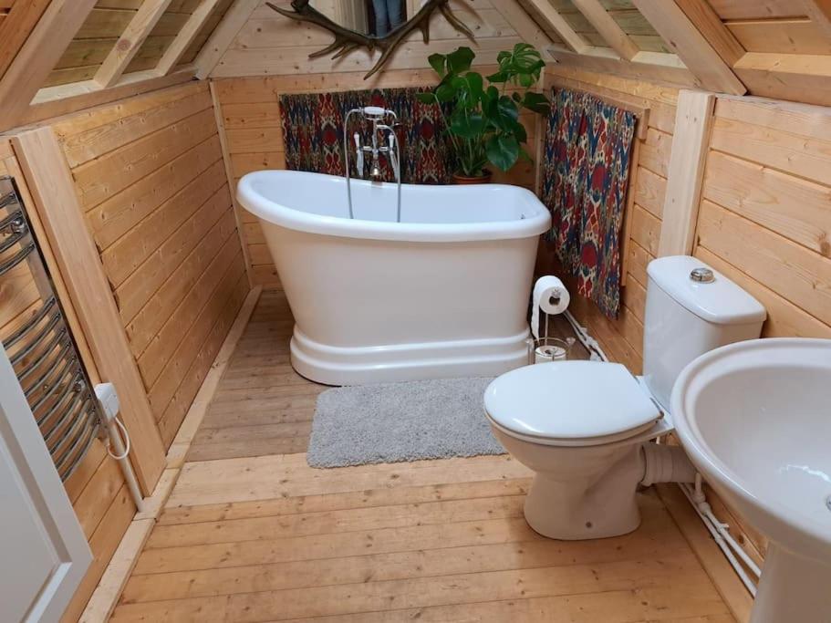 Antler Lodge