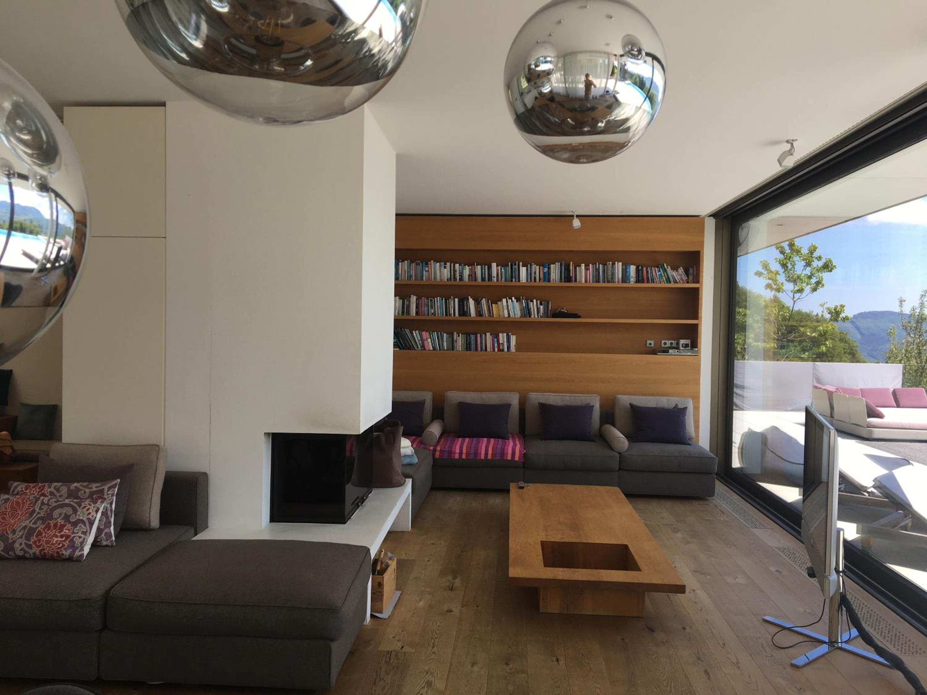 Attersee Luxury Design Villa with dream views, large Pool and Sauna