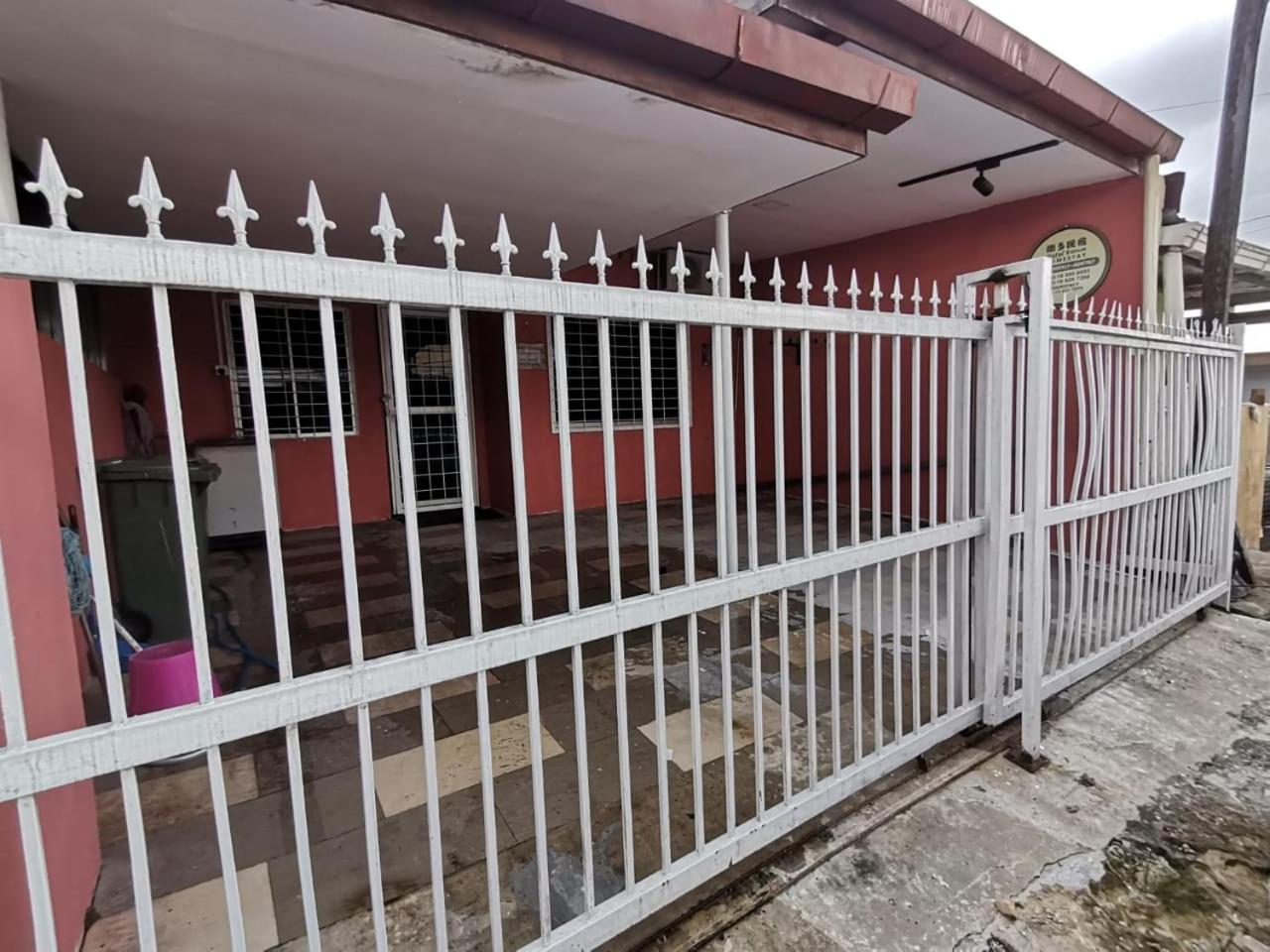 Natol Homestay - Kenyalang Park photo 1