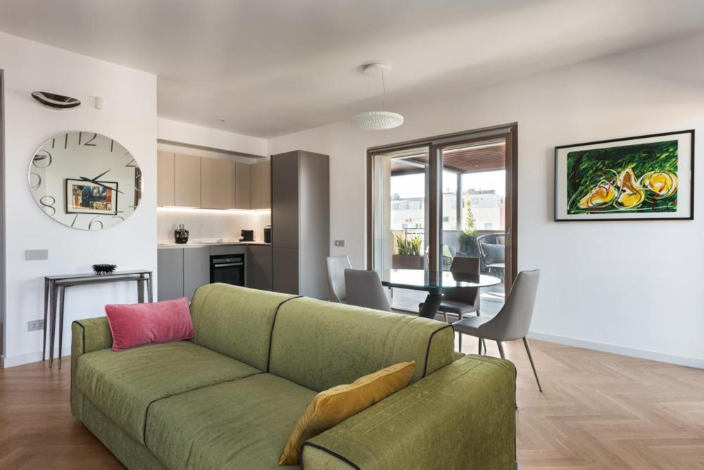 Idyllia - Lumina rooftop penthouse in Trastevere