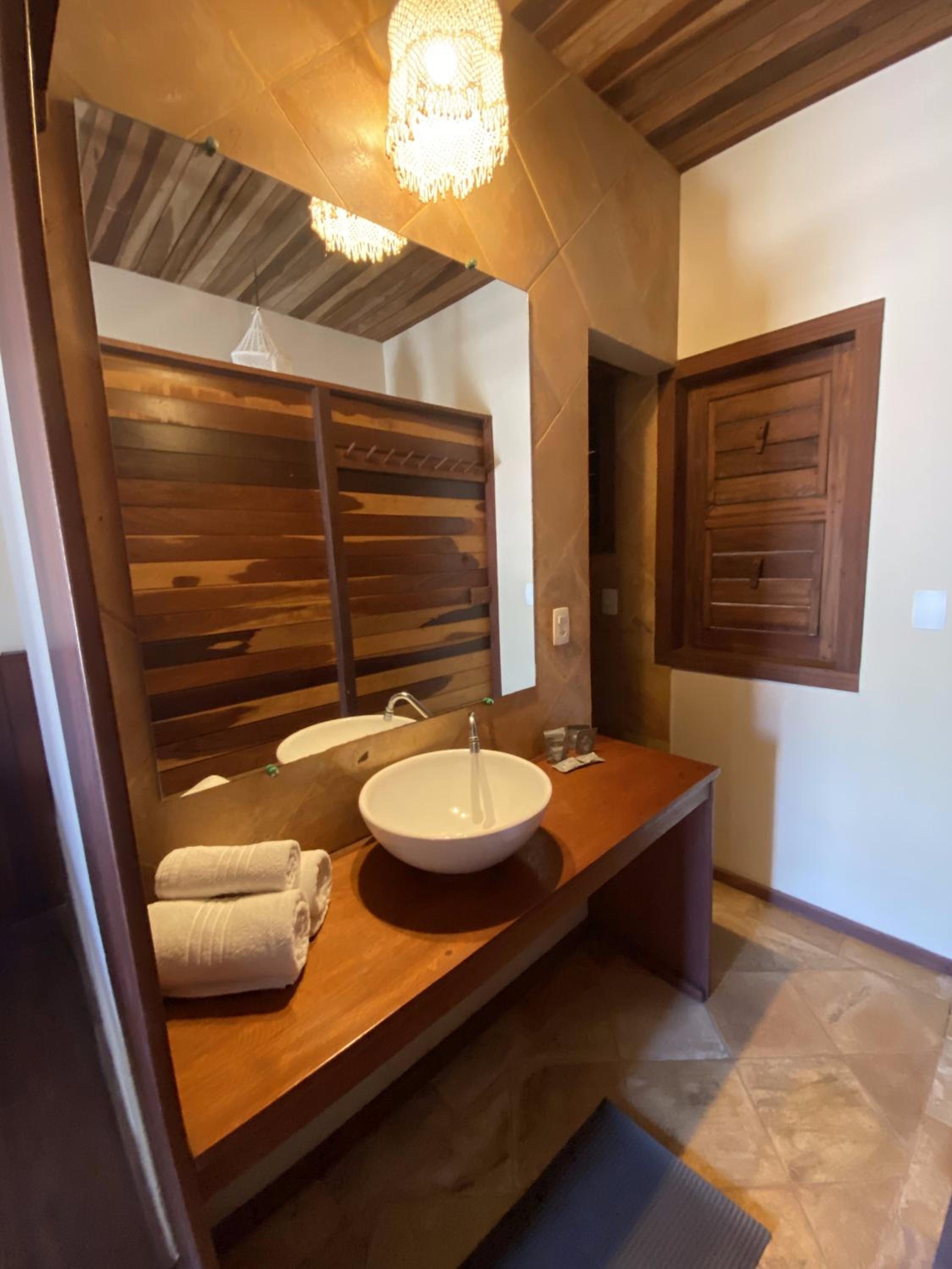 Ventana Hotel