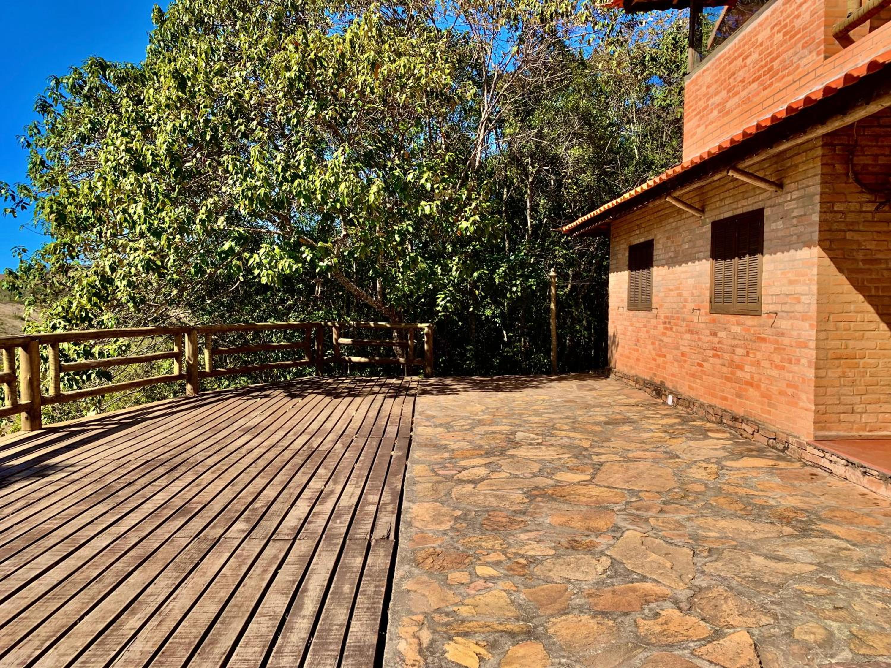 Mirante da Colina / Reserva Alto da Colina view 3