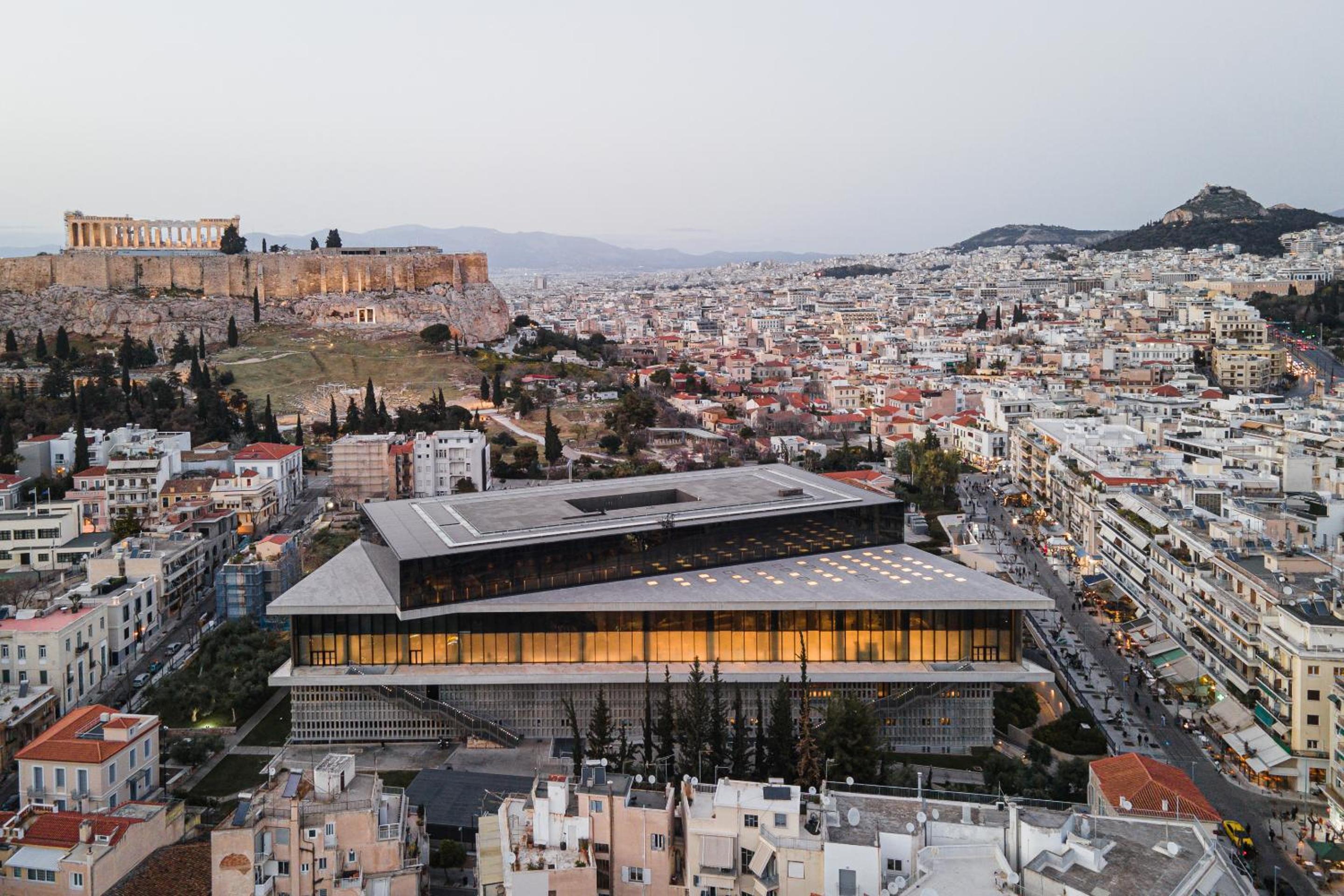 Acropolis Prestige Residence