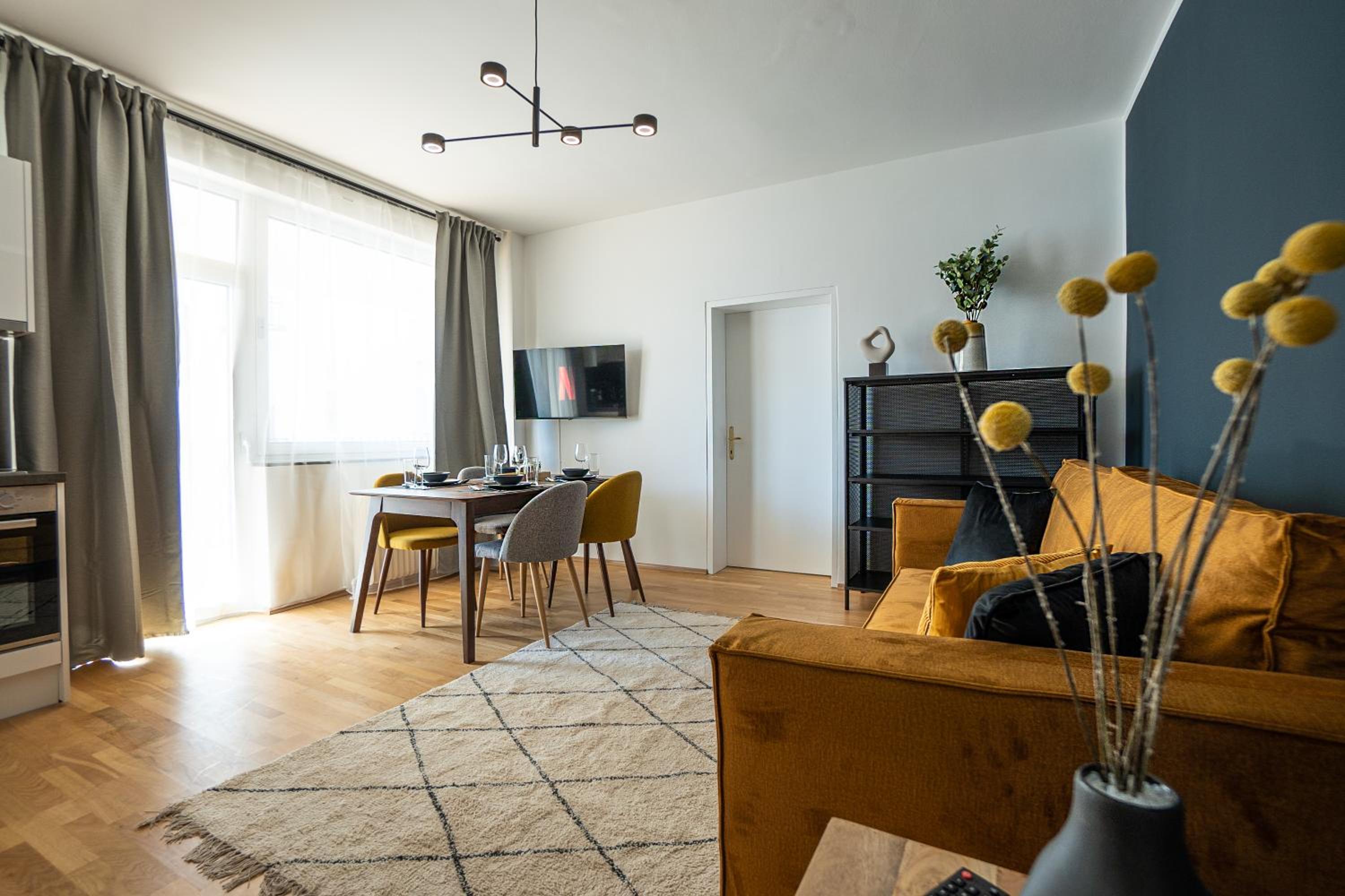 Bright stylish apartment with a huge terrace in a top location