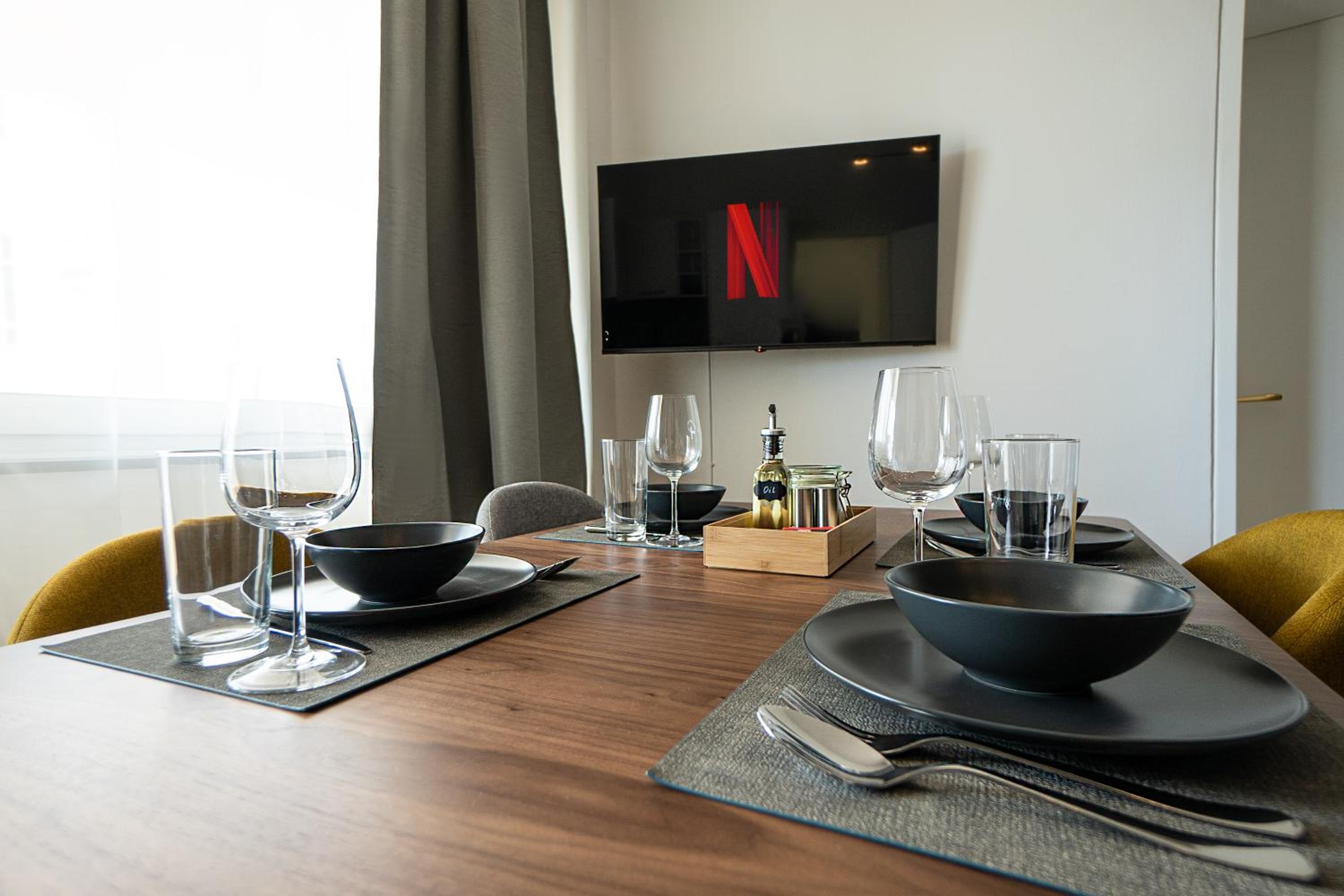 Bright stylish apartment with a huge terrace in a top location